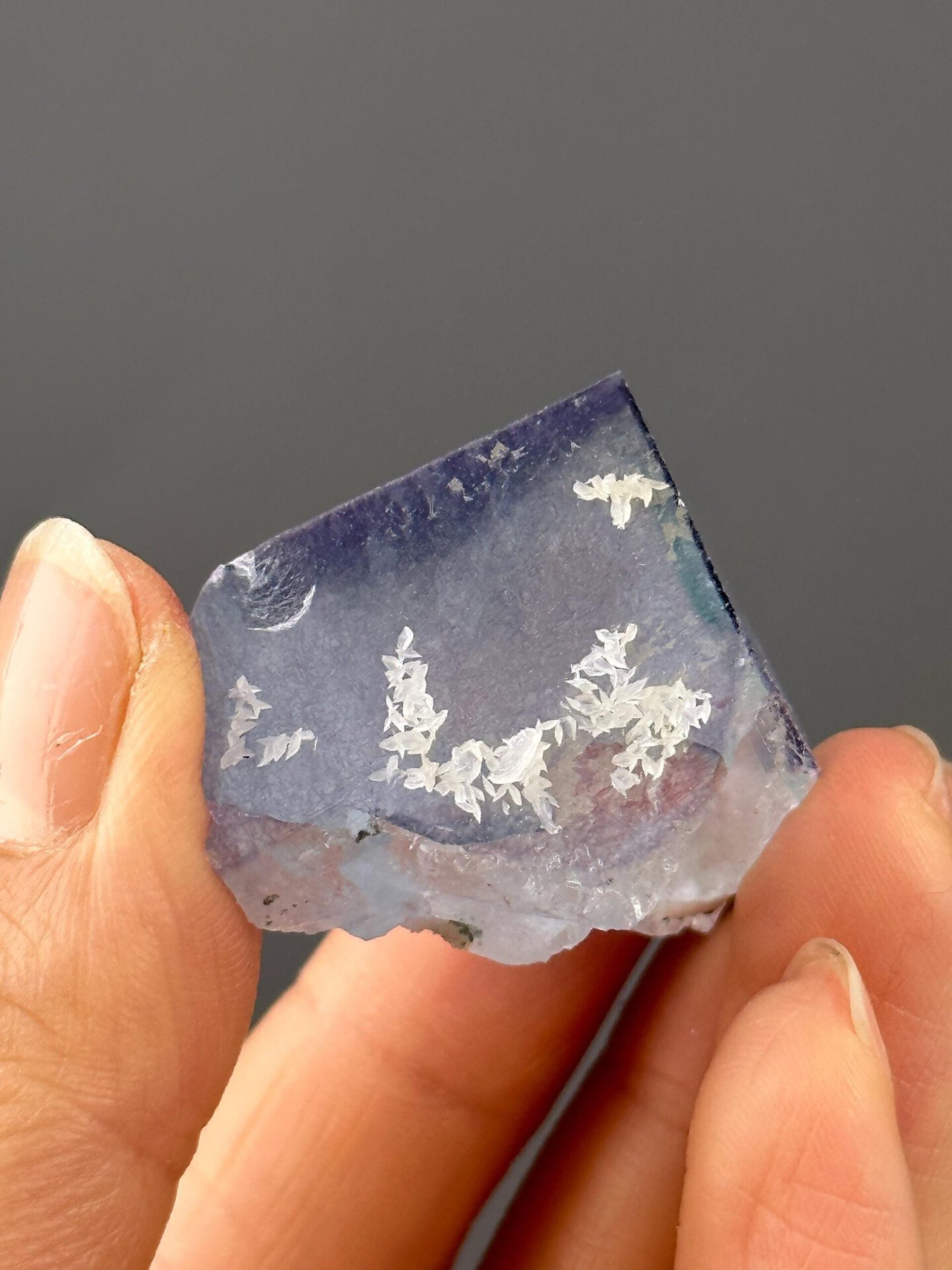 Side view of fluorite-calcite specimen, 1.6×1.3×1.2 in, Yaogangxian
