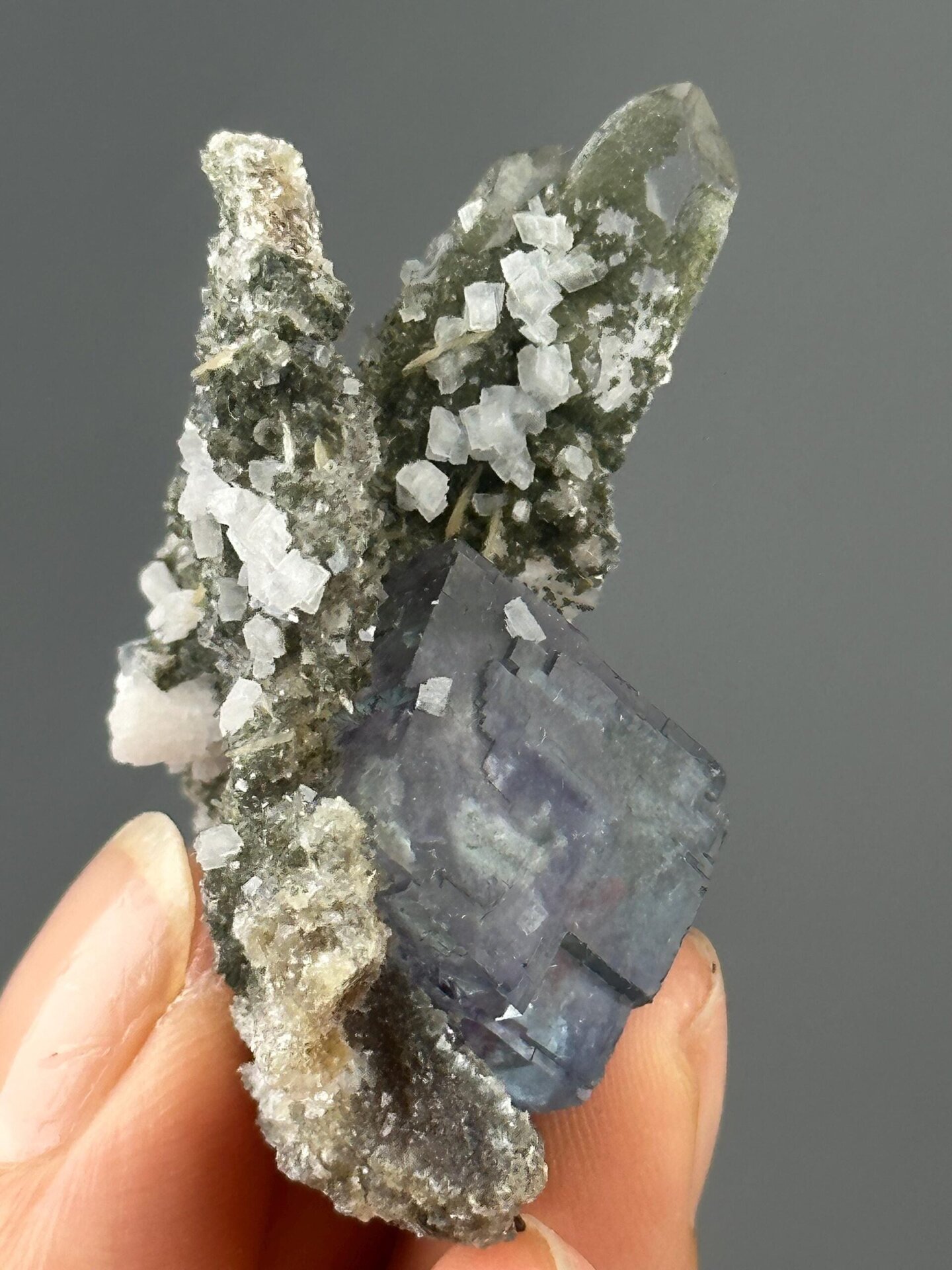 Purple step-form phantom fluorite, Yaogangxian Mine, Hunan