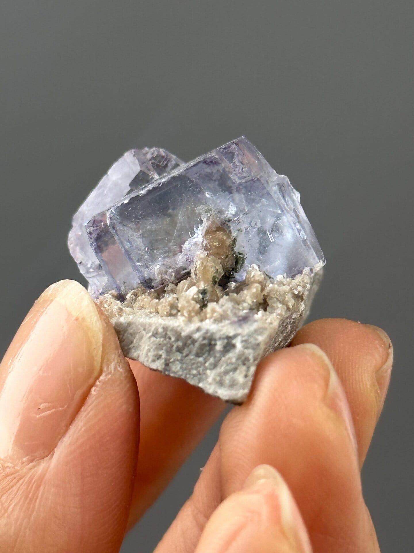 Purple Fluorite specimen