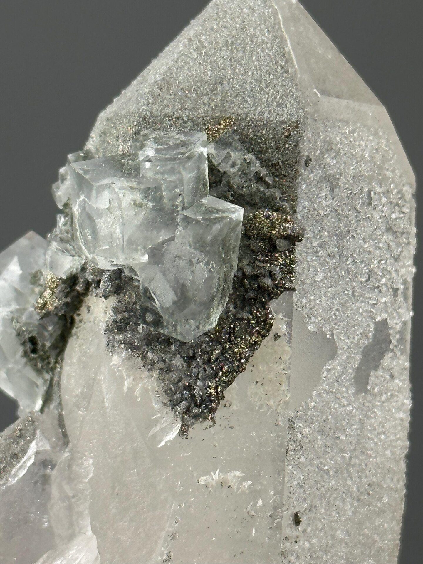 CaF₂ cubic fluorite, Mohs 4, raw green, Yaogangxian, 170 g (6 oz)