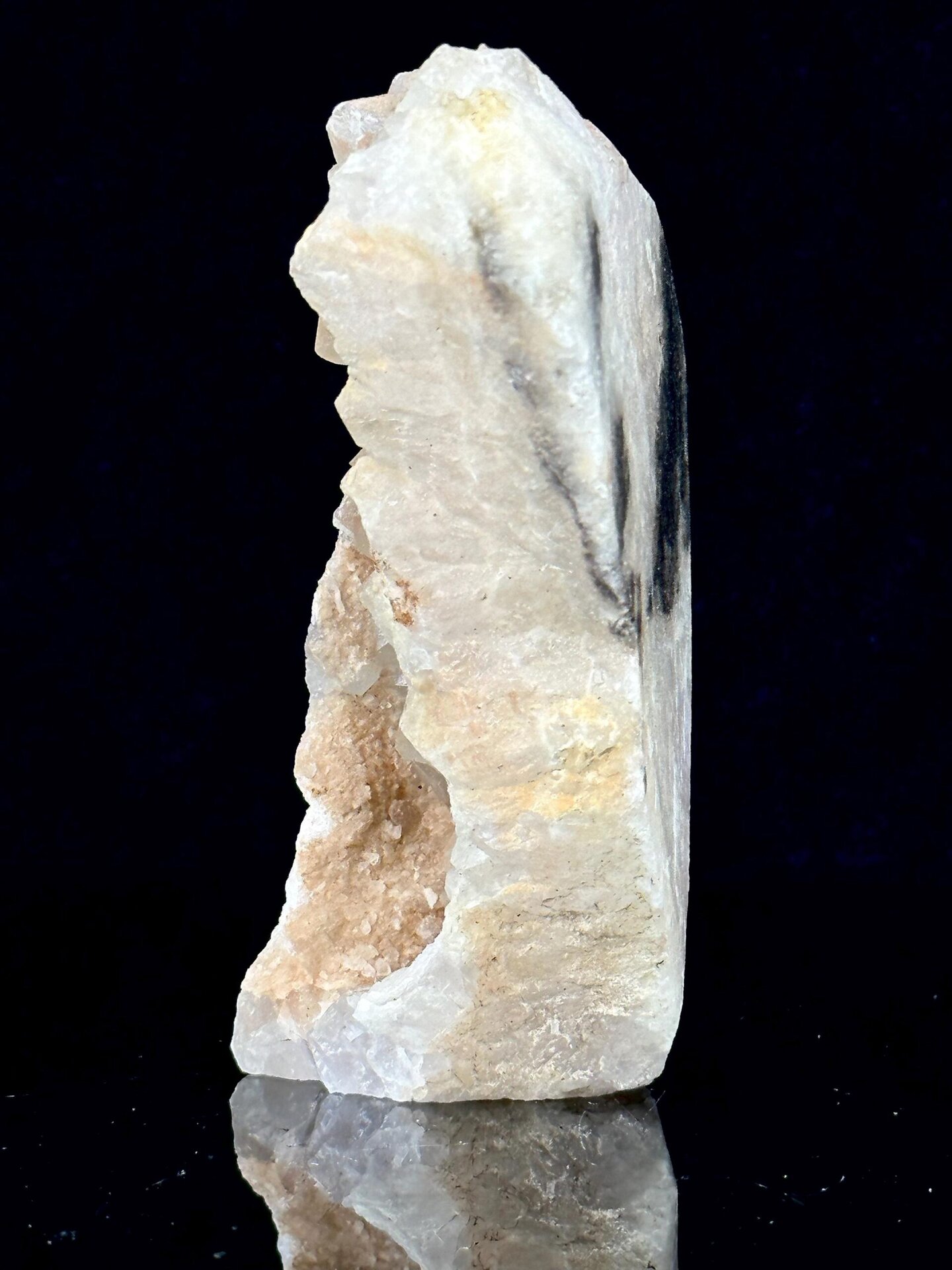 Druzy quartz geode skull, natural stone, display piece