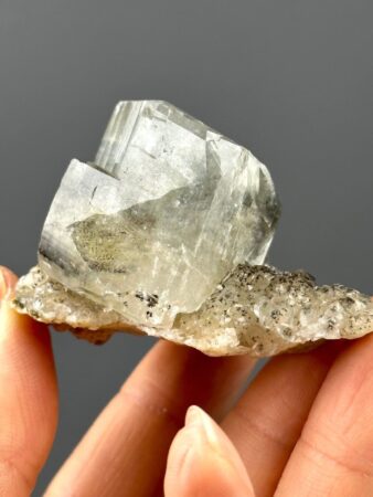 Rare Calcite Crystal Cluster - Lustrous Mineral Specimen - Hunan Daye Origin - Collectible Display