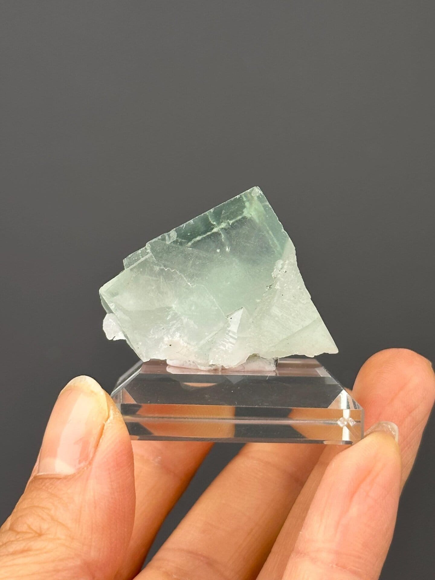 Top view showing fluorite crystal arrangement, Yaogangxian