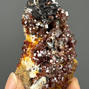 Vanadinite Crystal Cluster - Vibrant Red Gem - Moroccan Origin - Ideal for Collectors