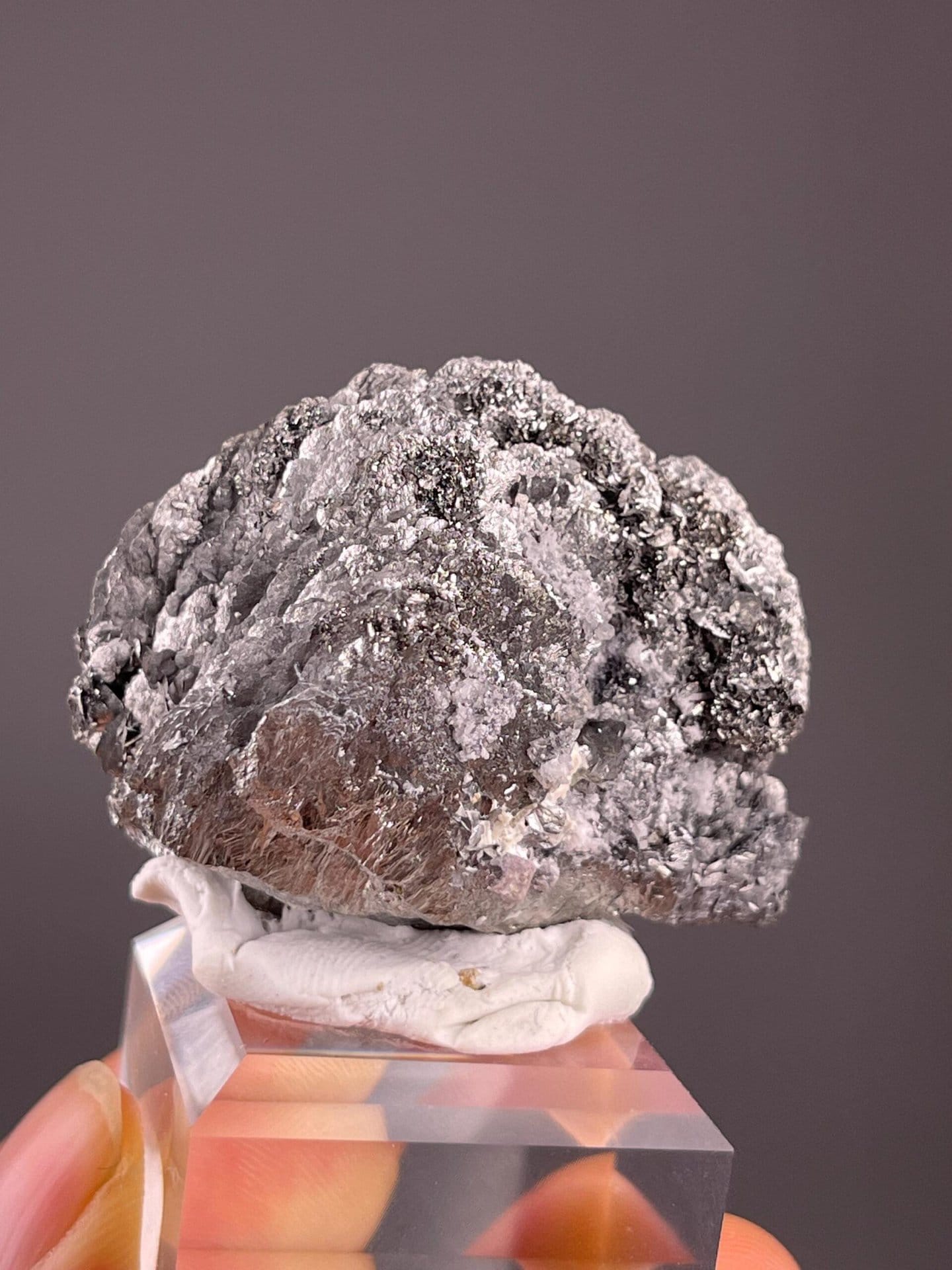 Natural martite hematite pseudomorph from Inner Mongolia deposit