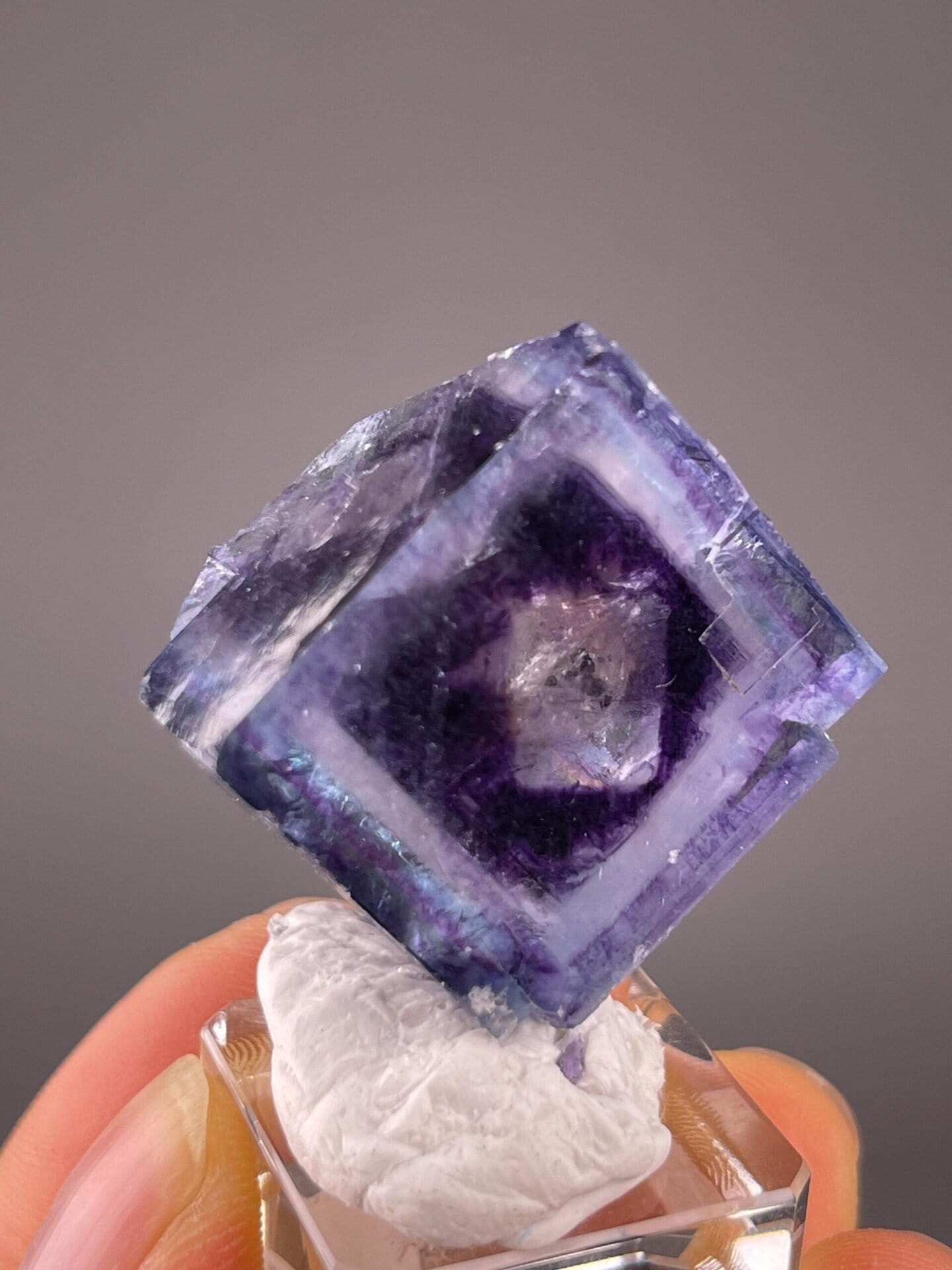 Phantom fluorite with inclusion measuring 1.0×0.9×0.8 inches