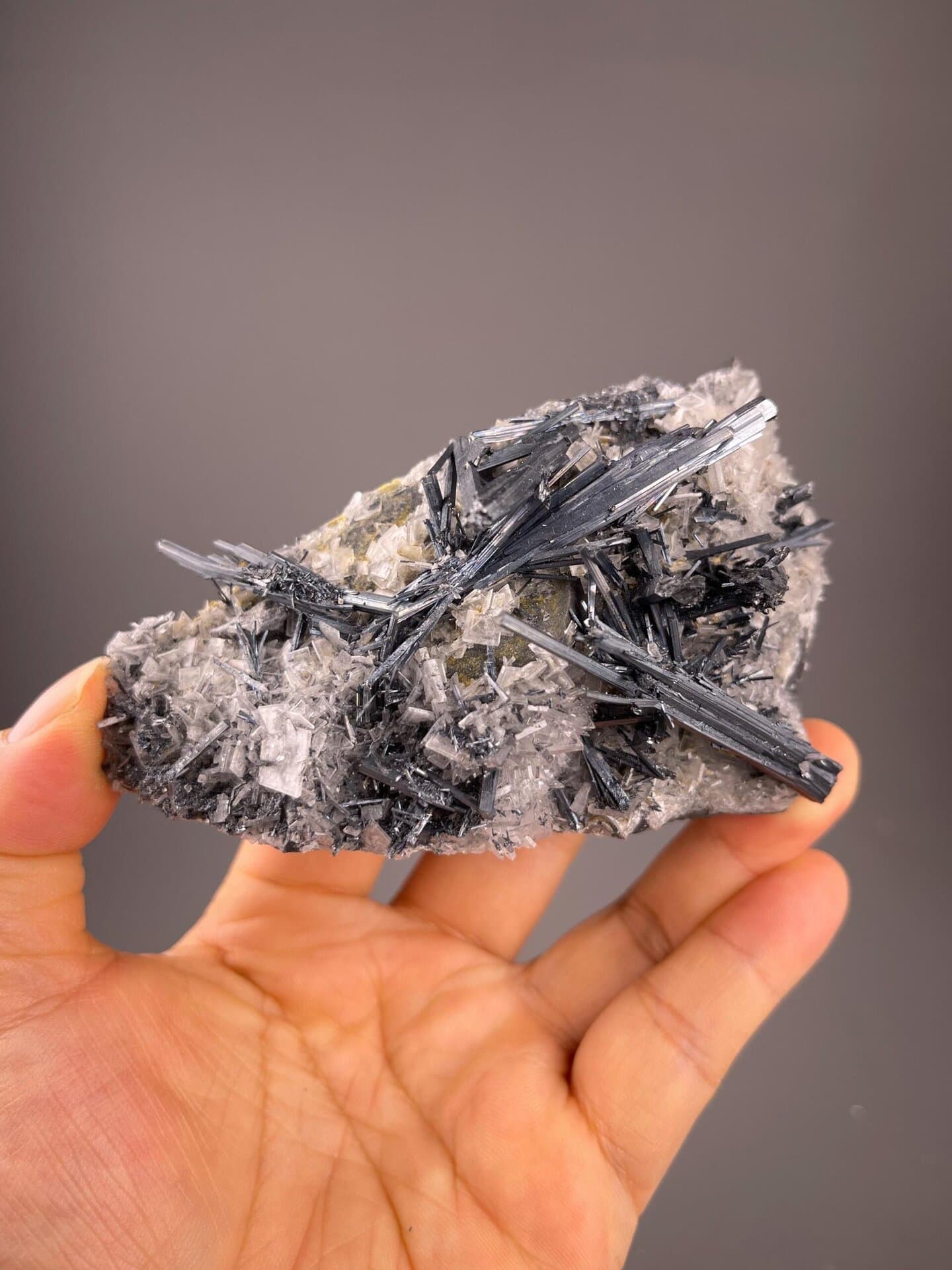 Stibnite cluster with barite from Lengshuijiang, Hunan, China
