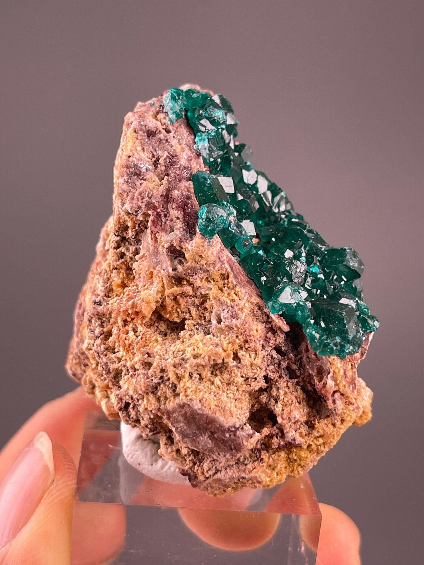 Hexagonal dioptase prisms with vivid green coloration, Congo