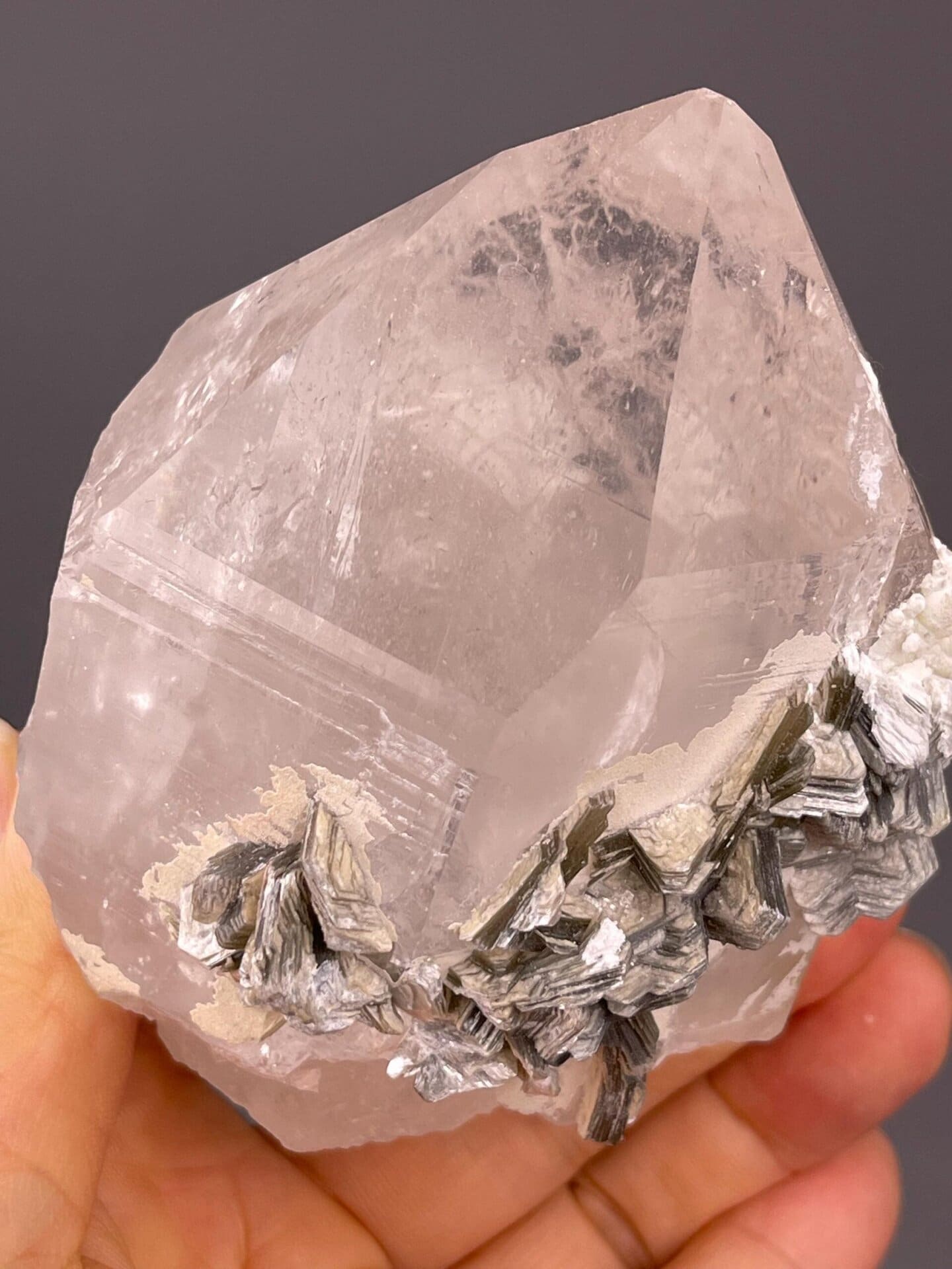 Skarn deposit quartz with silver mica in book and rosette form