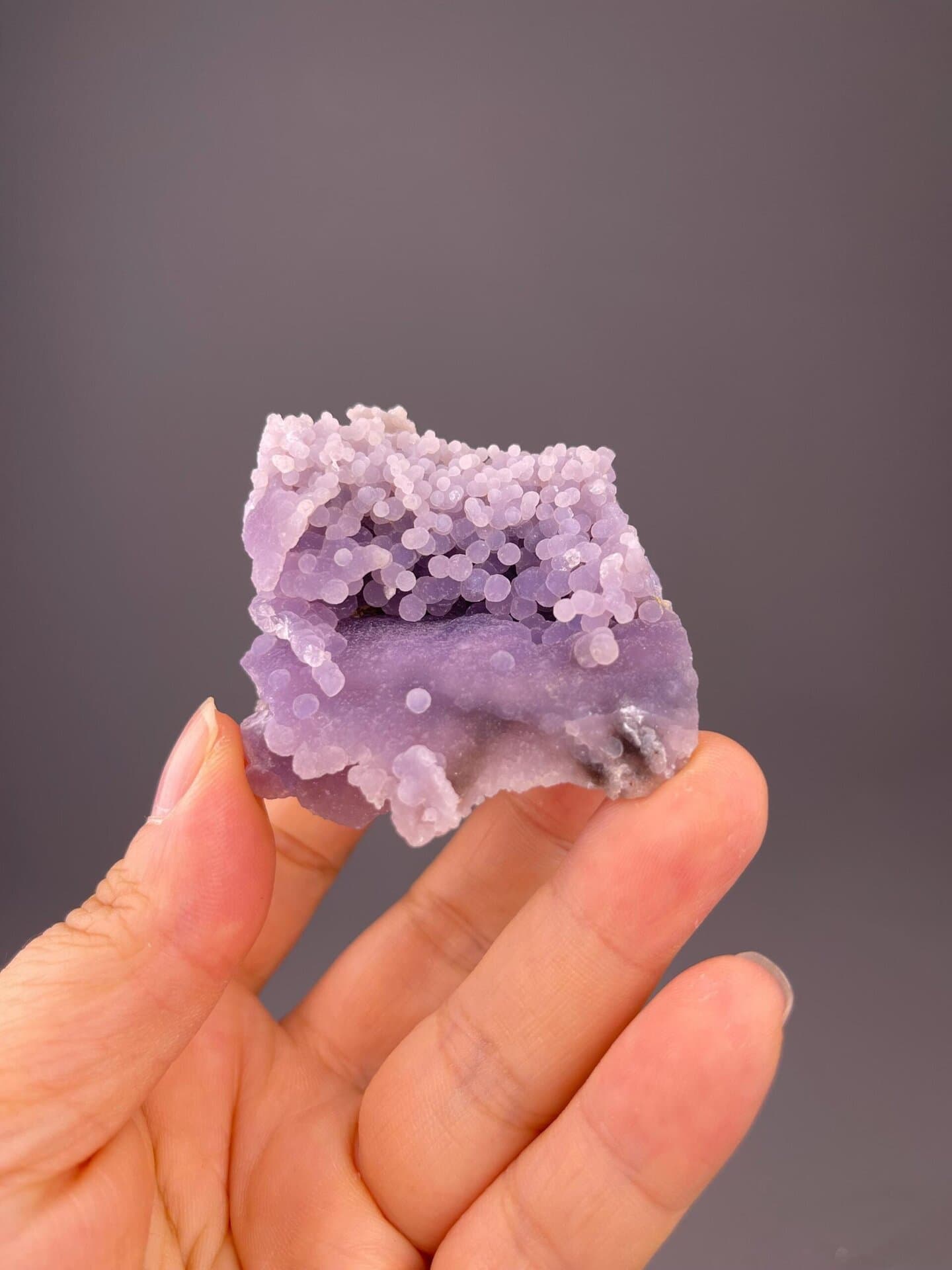 Side view of grape agate cluster, 2.1×1.7×1.7 in, Sulawesi