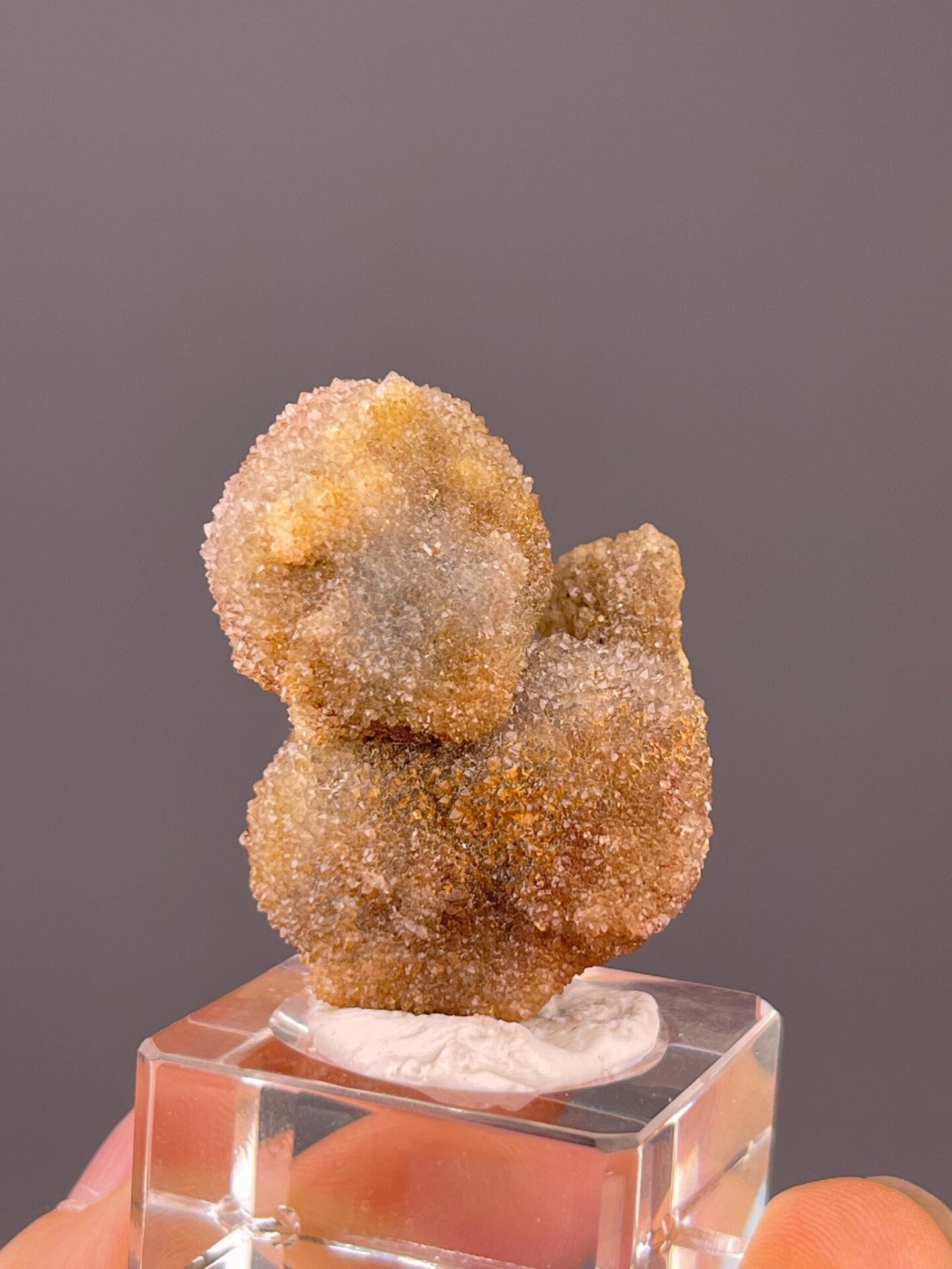 Top view of gypsum flower spherical formation, Guizhou