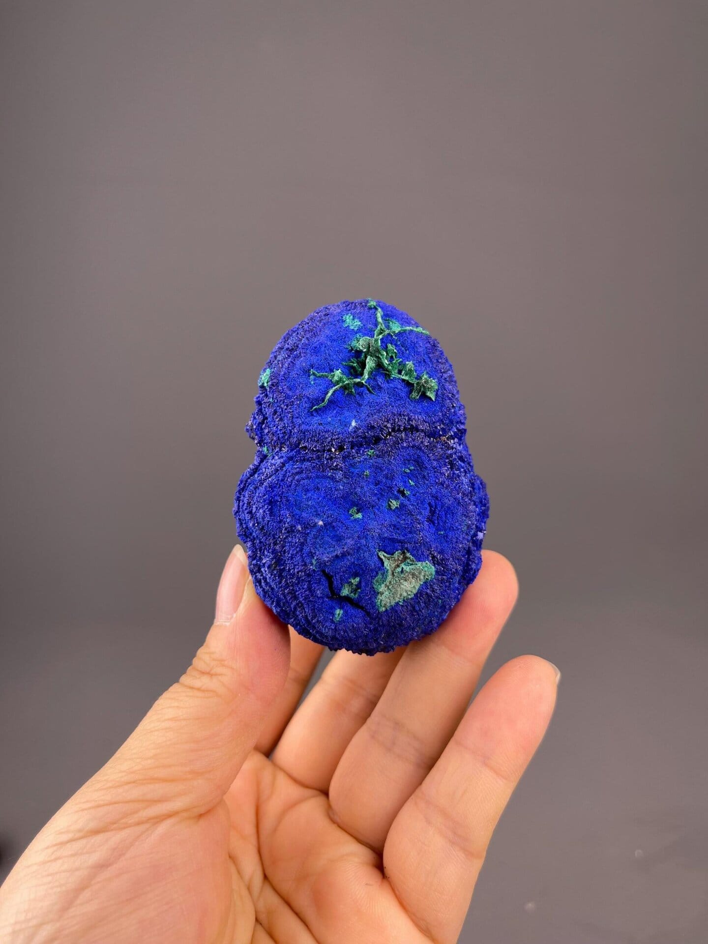 Side view of azurite-malachite specimen, 2.7×1.7×1.6 in