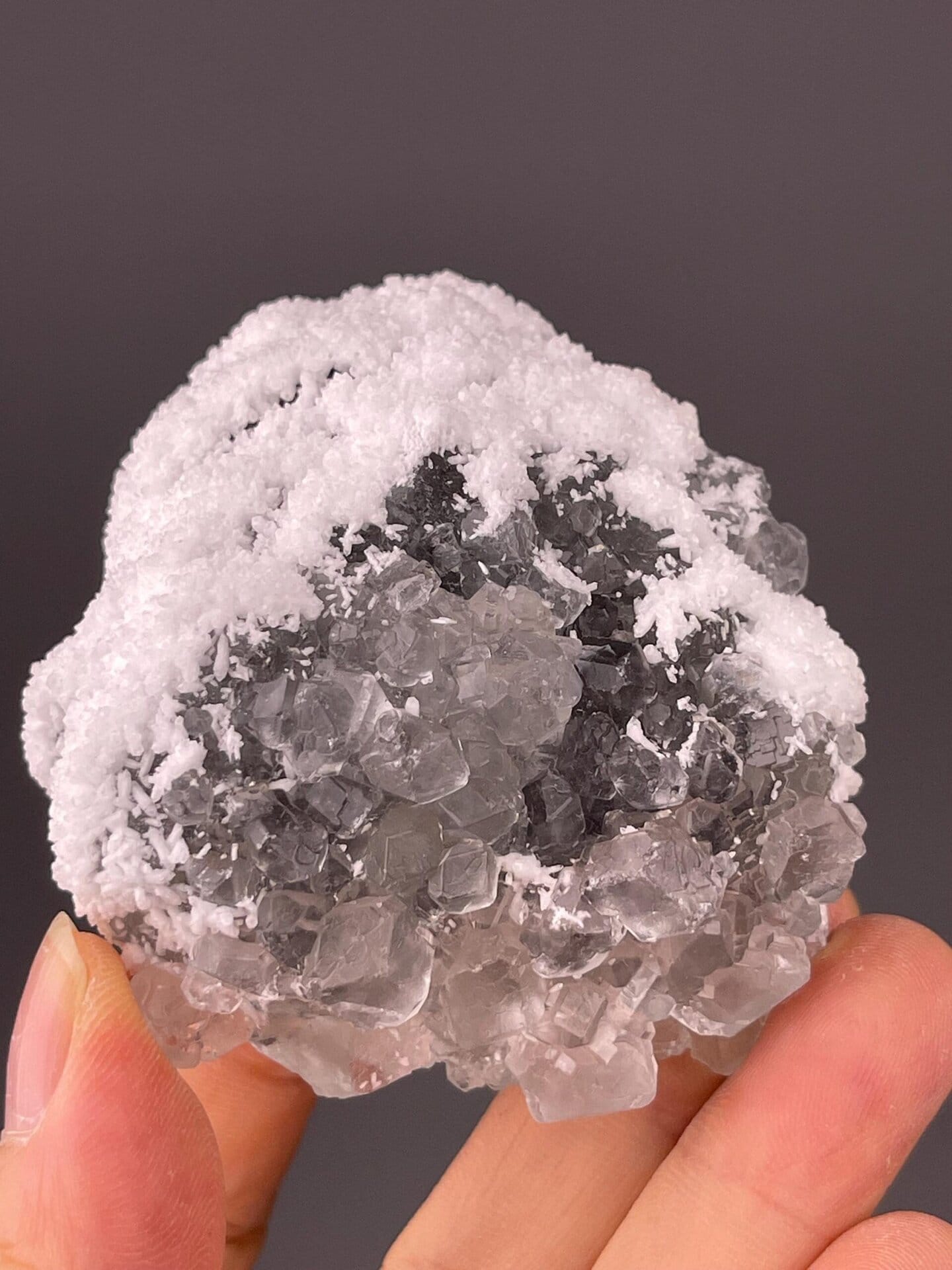 Side view of fluorite-quartz specimen, Fujian Province