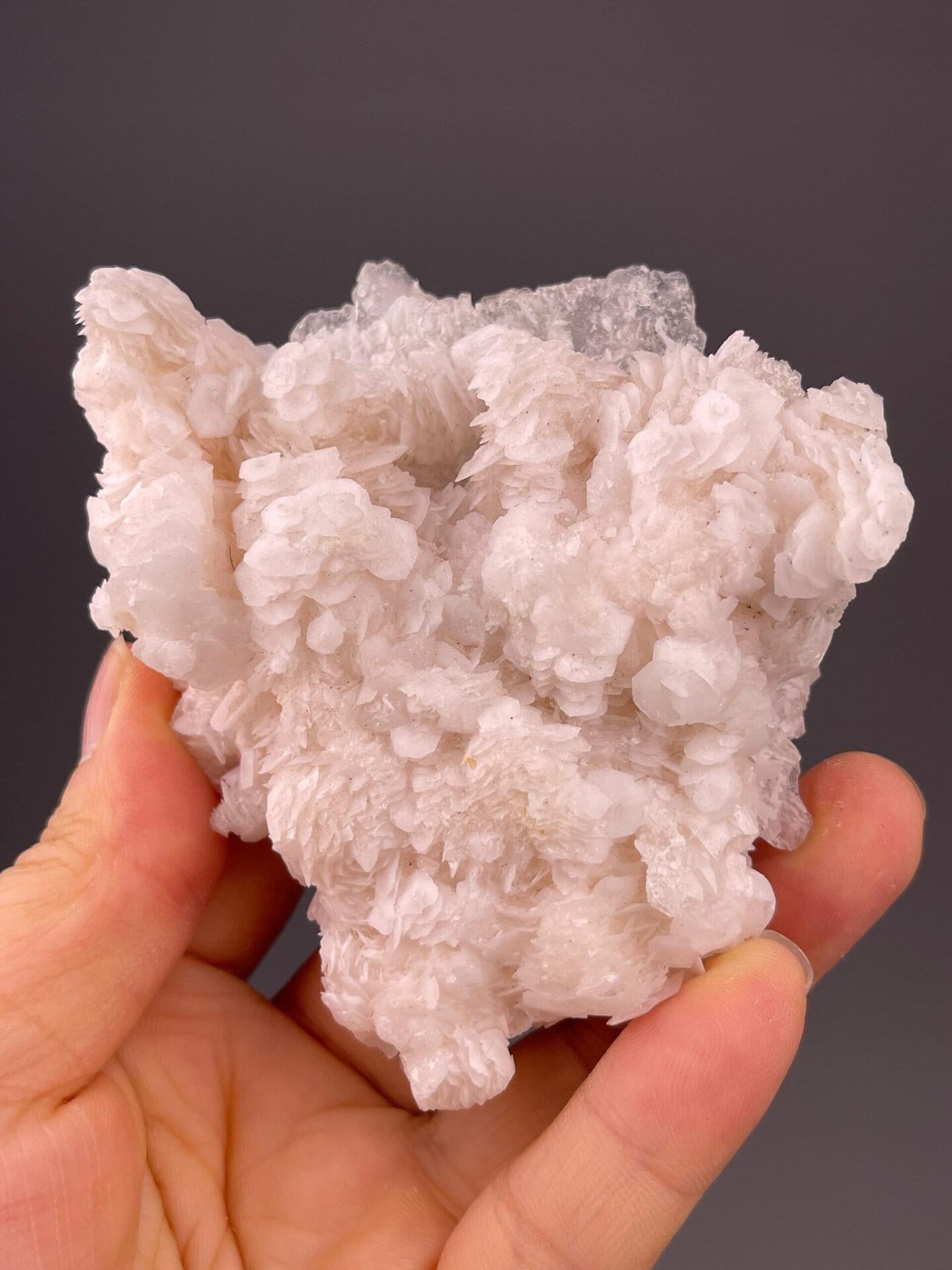 Side view of calcite flower showing petal-like arrangement