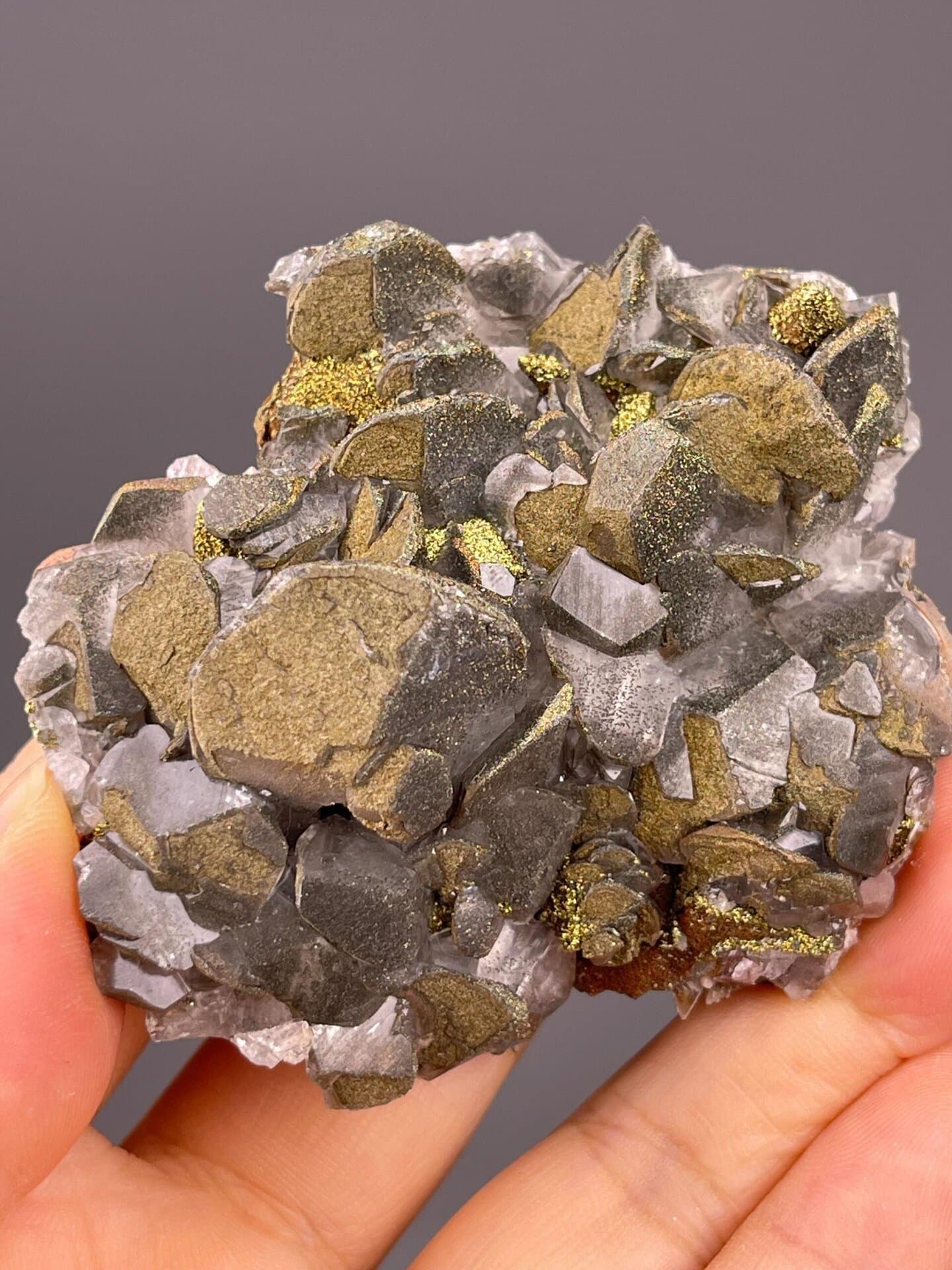 Close-up of Mercedes-shaped calcite and pyrite arrangement