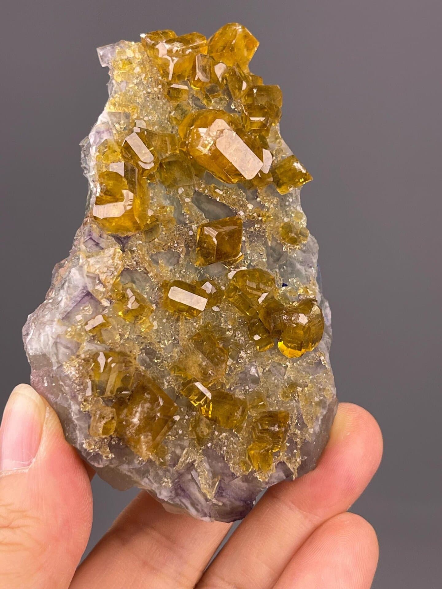 CaF₂ cubic fluorite on BaSO₄ baryte, Mohs 4, Jiangxi, 135 g (4.8 oz)