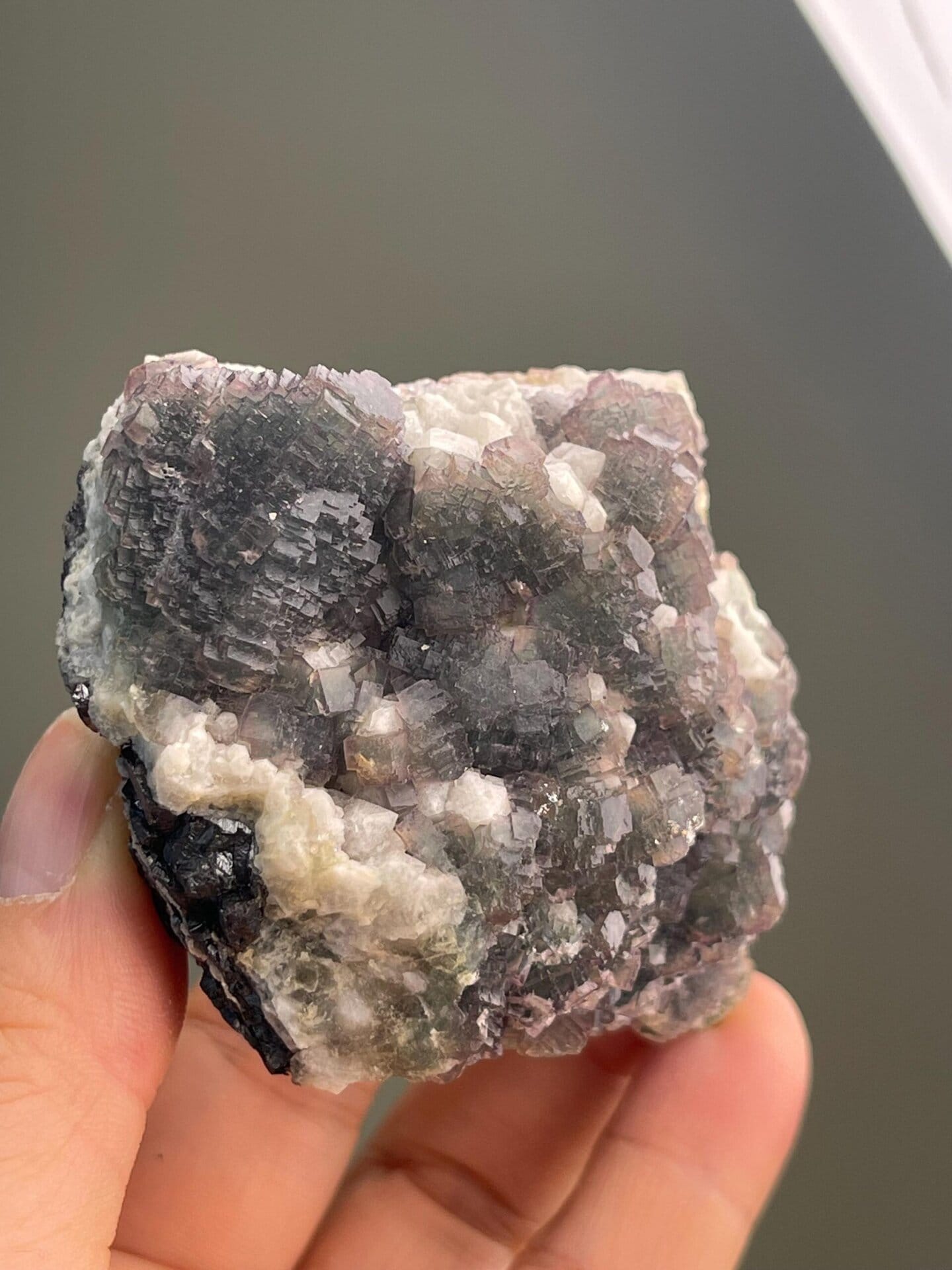 Side view of green fluorite with purple trim, Inner Mongolia