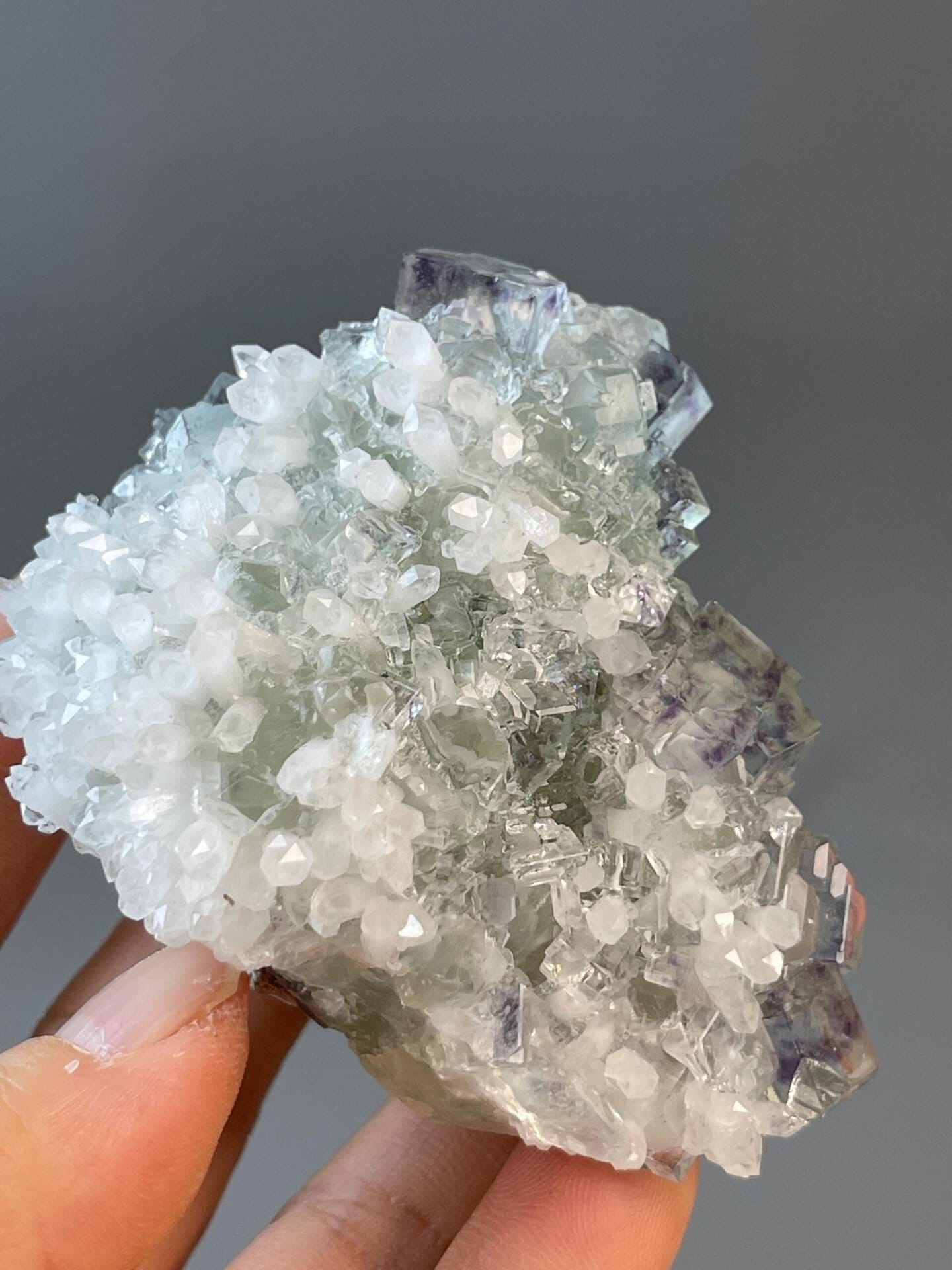 Green purple alternating fluorite crystals from Zhejiang