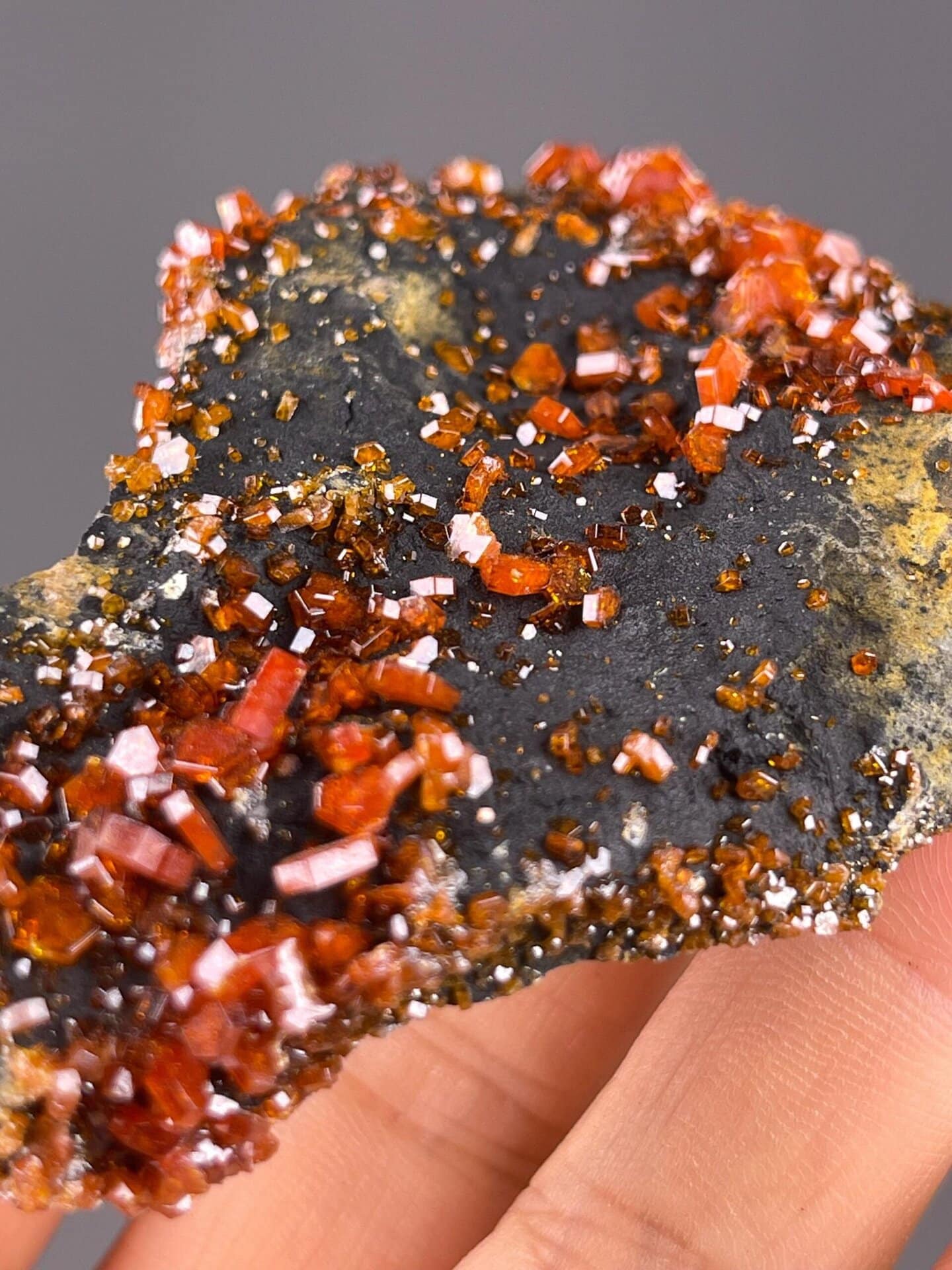 Moroccan vanadinite on barite showing adamantine luster