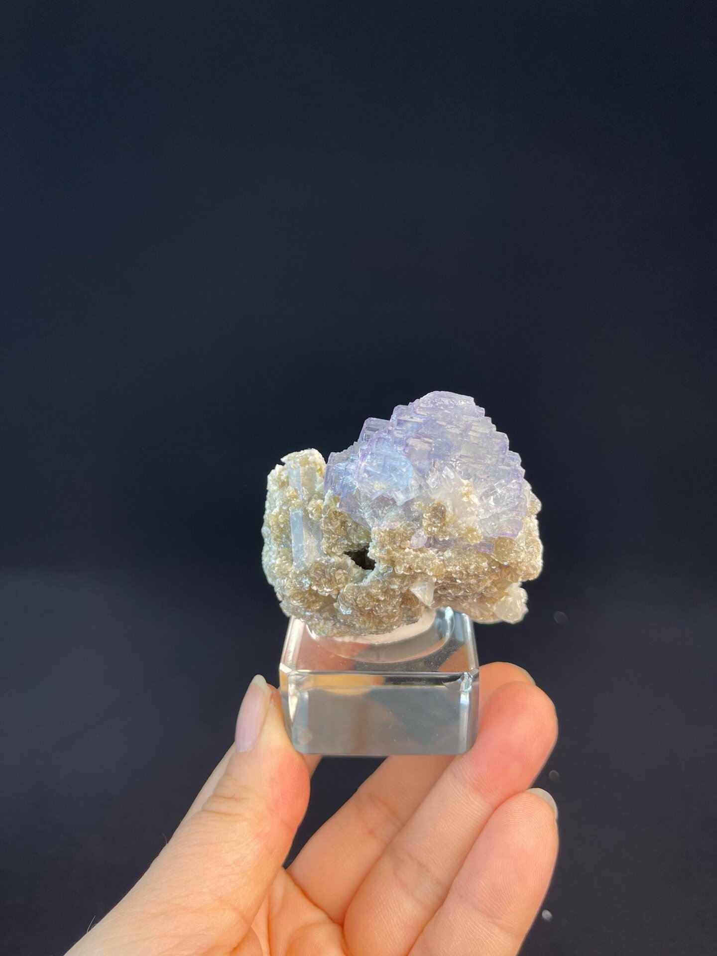 Side view of purple fluorite staircase formation, Hunan