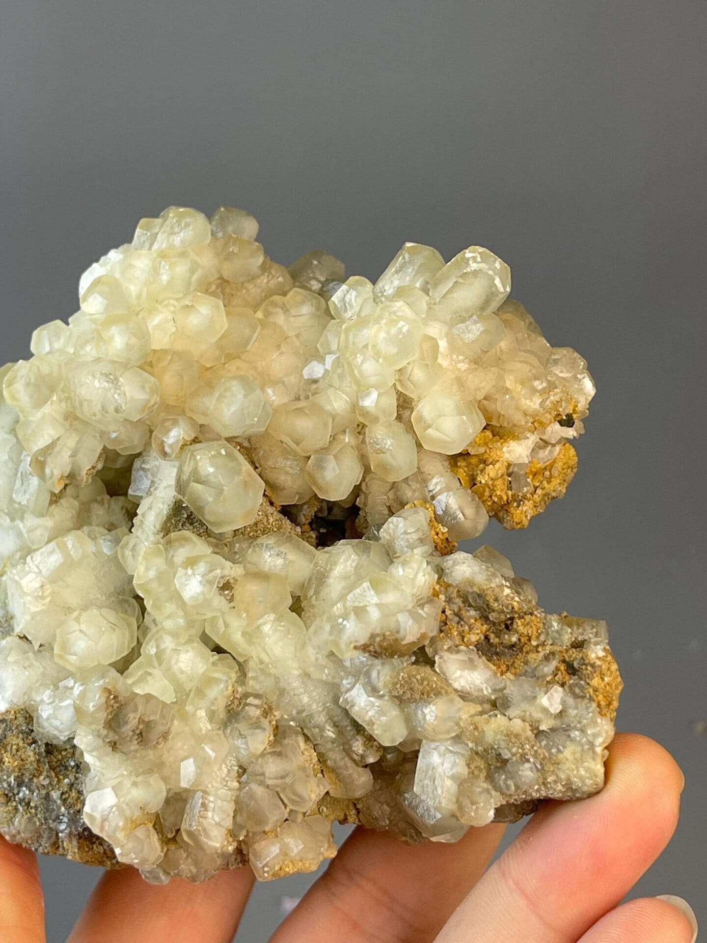 Close-up of flower-like scalenohedral calcite apex