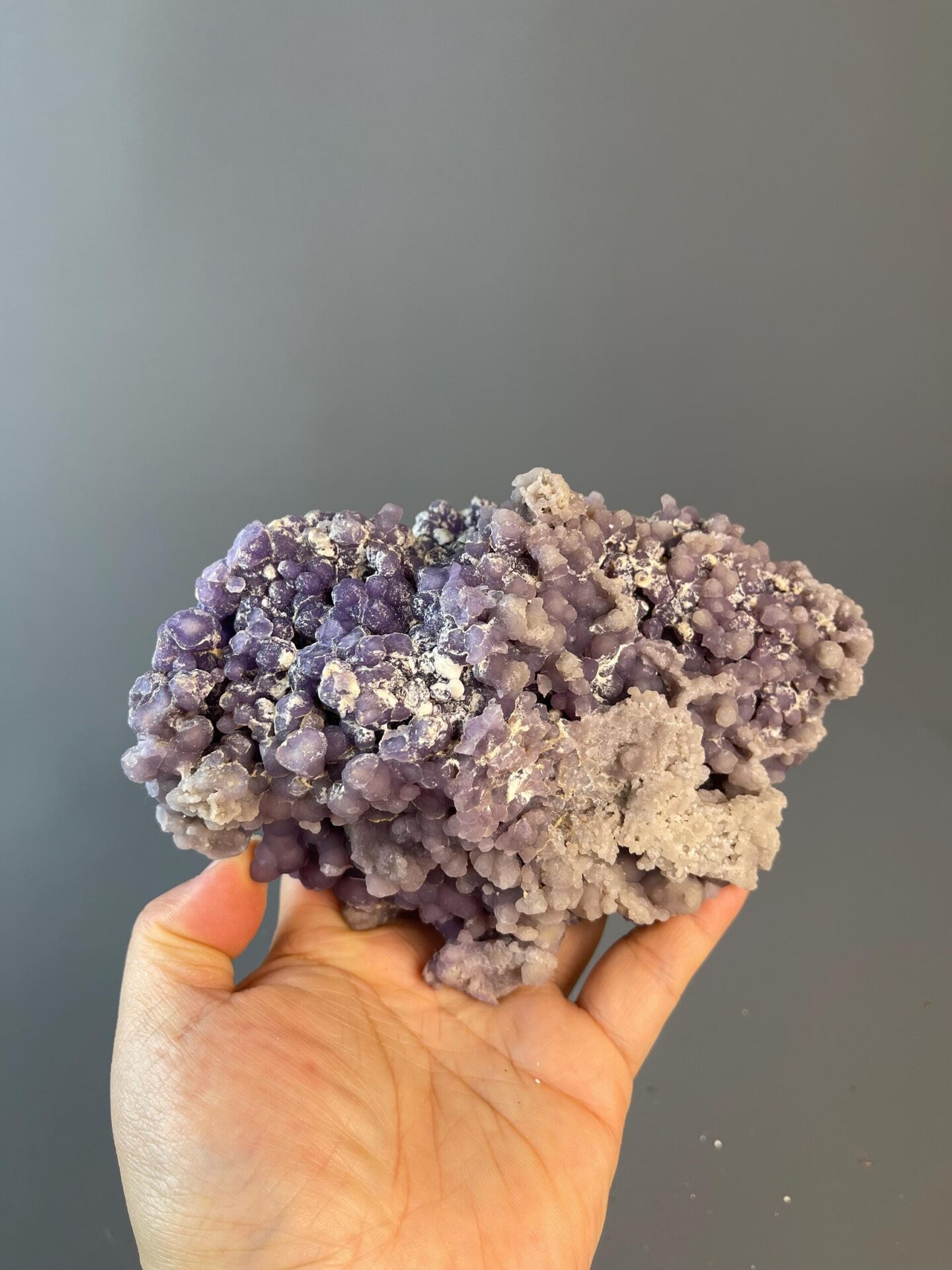 Large botryoidal chalcedony SiO2 grape agate, Indonesia
