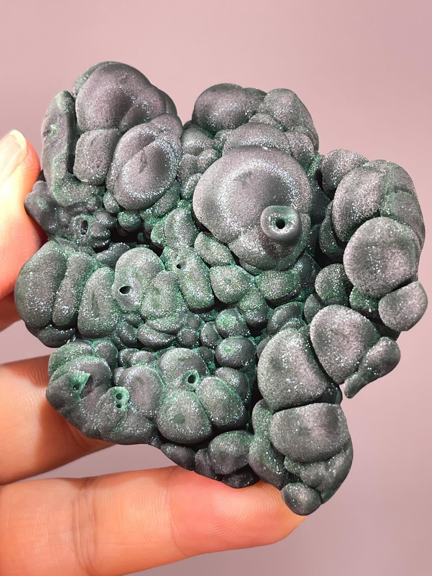 Silky botryoidal malachite from Yangchun mining district