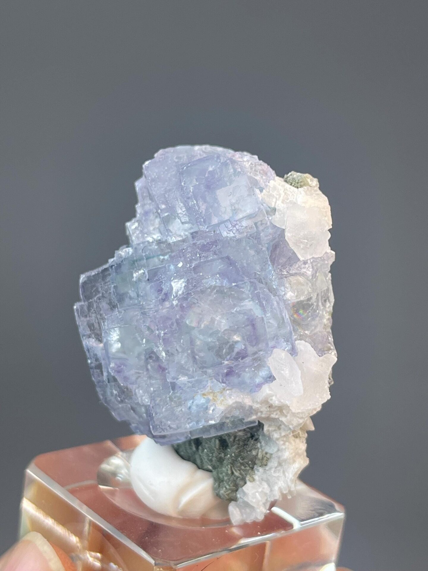 Top view of blue-purple phantom fluorite, Yaogangxian