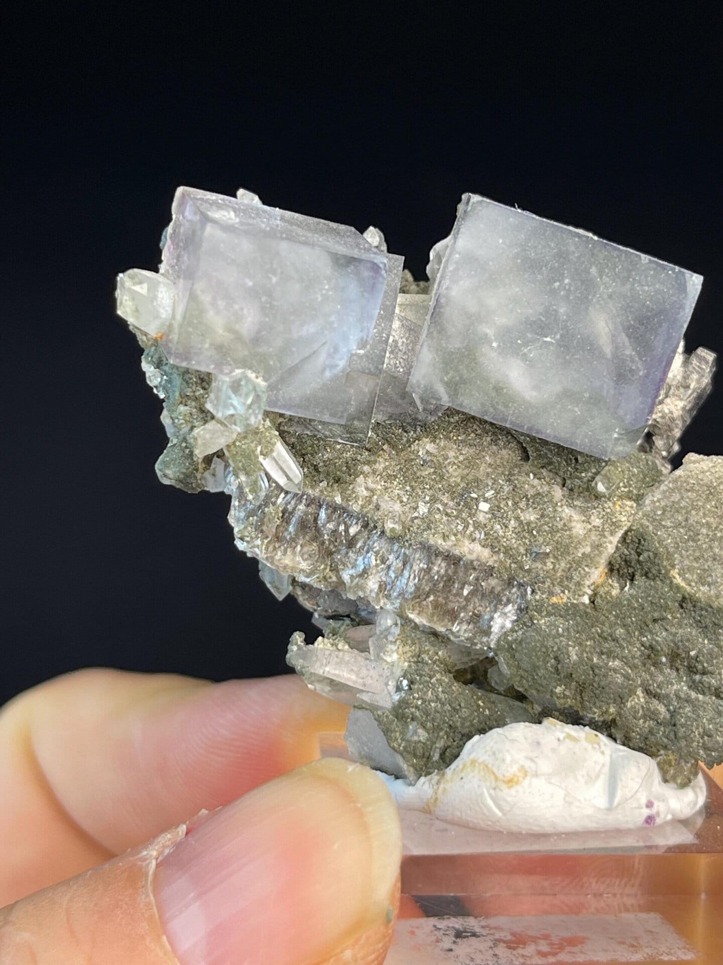 Close-up of blue and purple color zones in paired fluorite