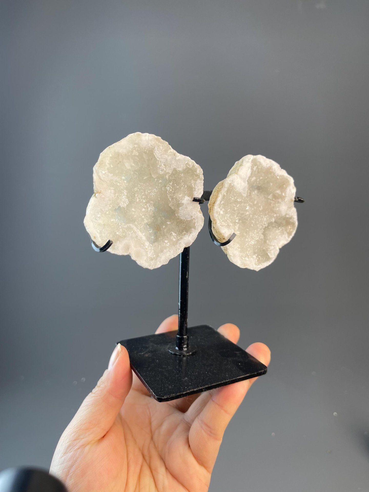 Quartz SiO2 trigonal geode interior crystal lining