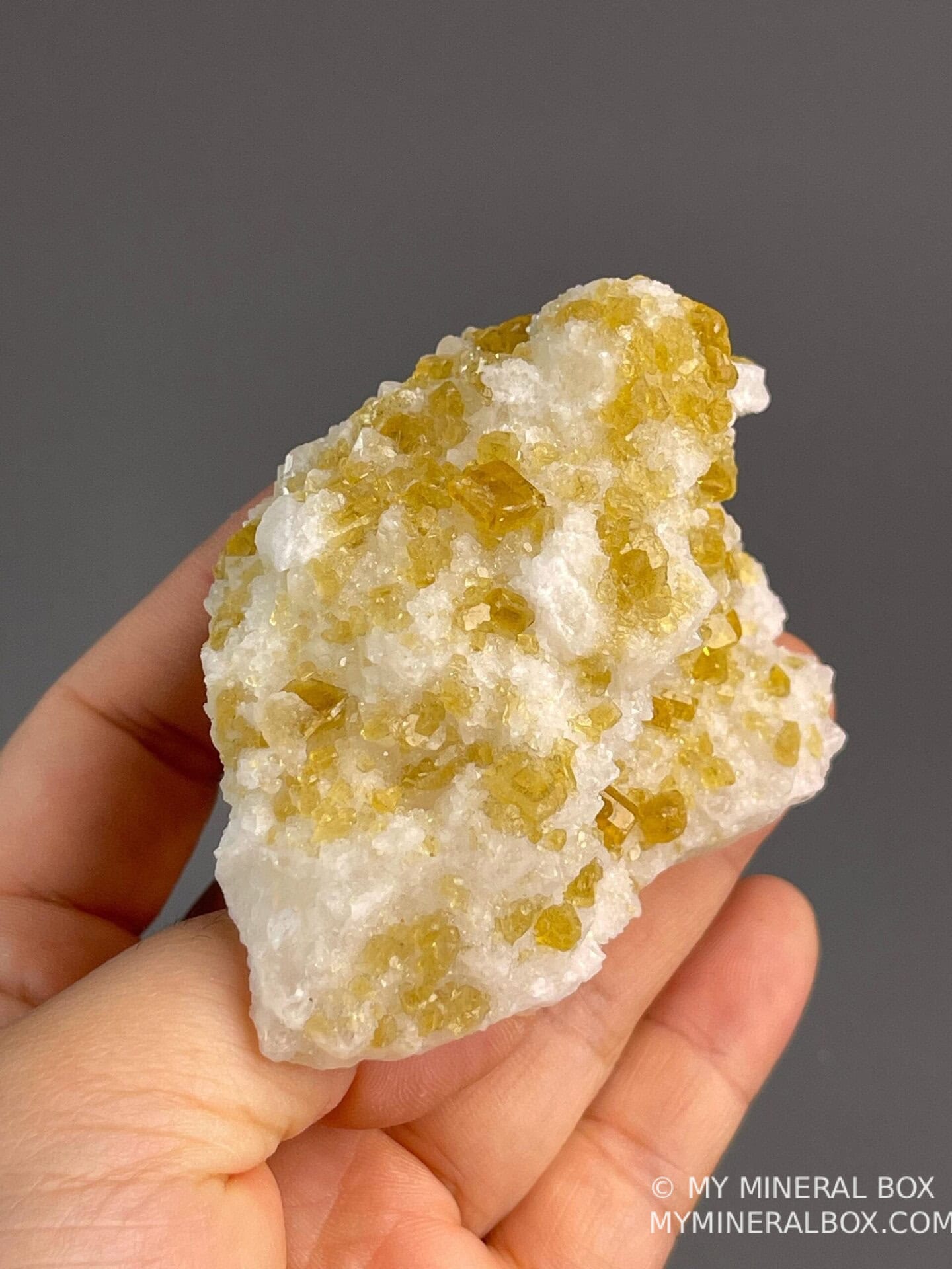 Barite orthorhombic with trigonal quartz, Jiangxi province