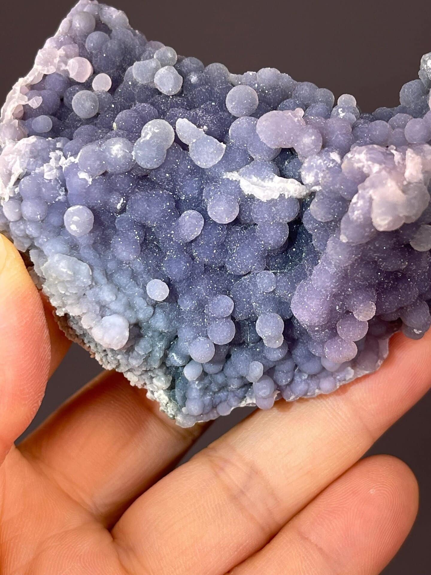 Violet Agate specimen