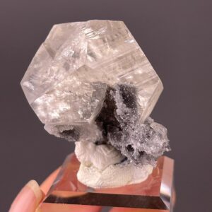 Transparent Calcite Gem - Rhombohedral Form - Distinct Clarity - From Fujian, China - Perfect for Collectors