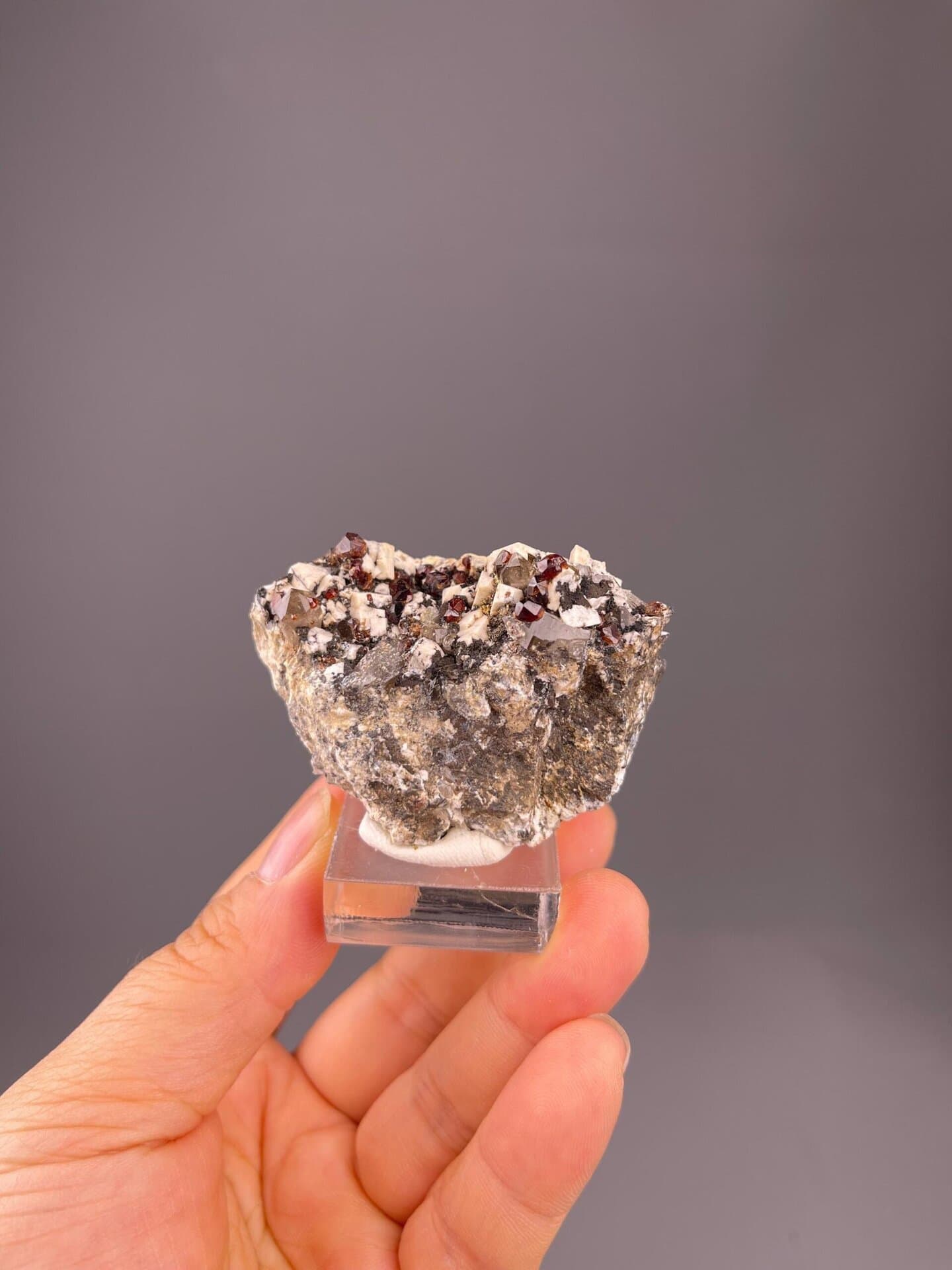 Fujian garnet specimen measuring 2.0×1.5×1.0 inches