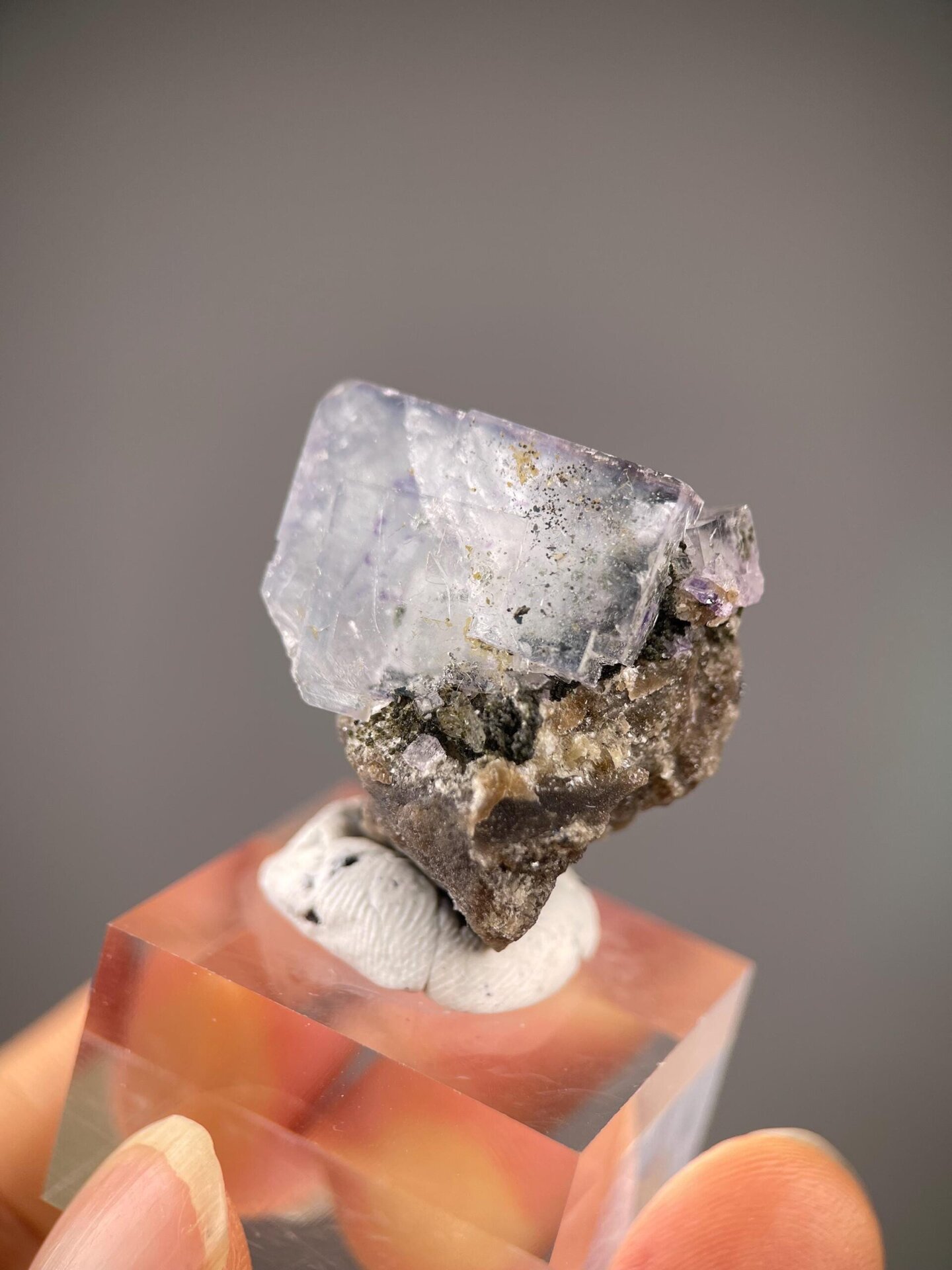 Fluorite phantom internal growth zones close-up