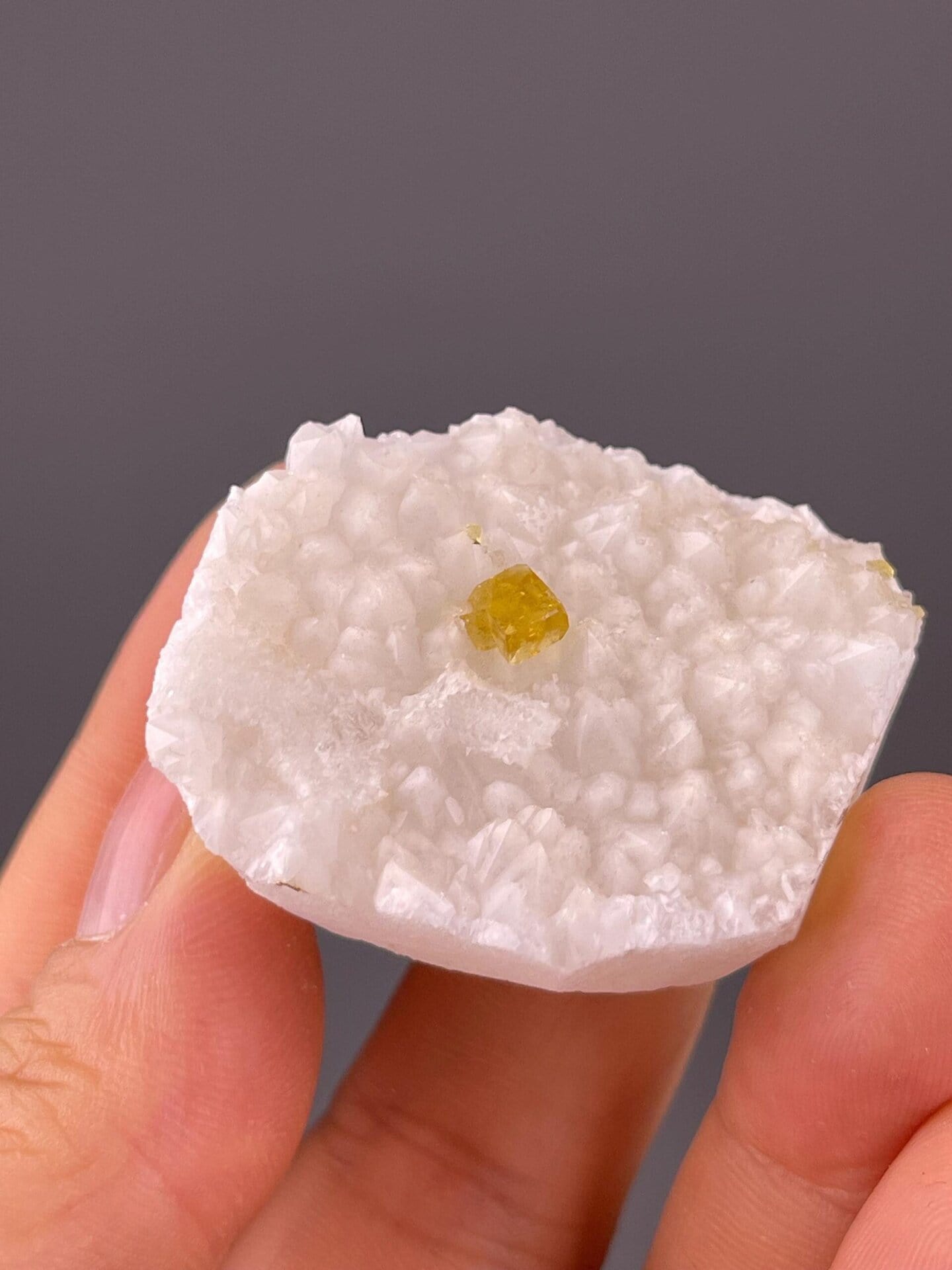 Yellow barite Jiangxi quartz matrix scale reference