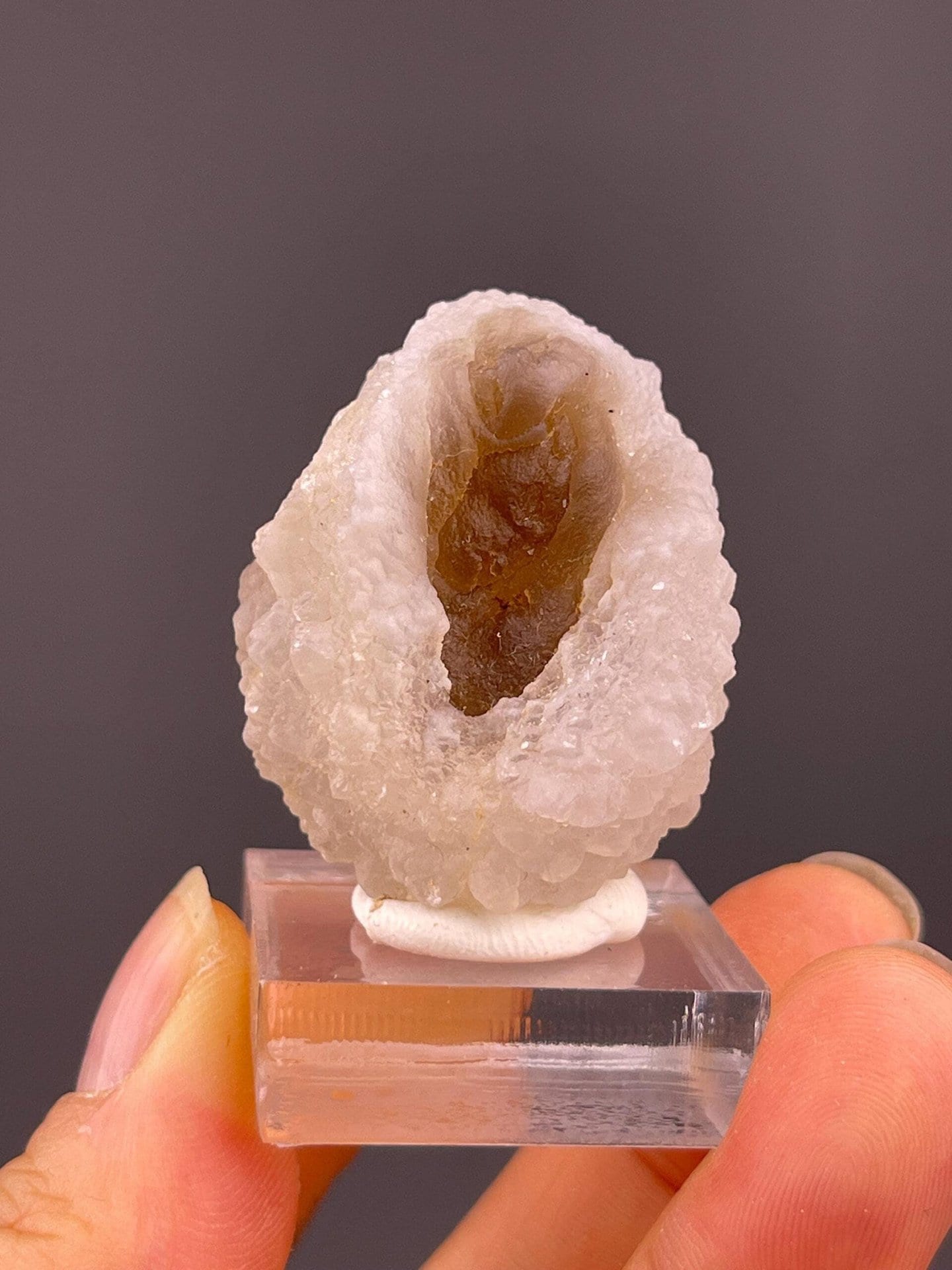 Agate geode specimen from Hunan China