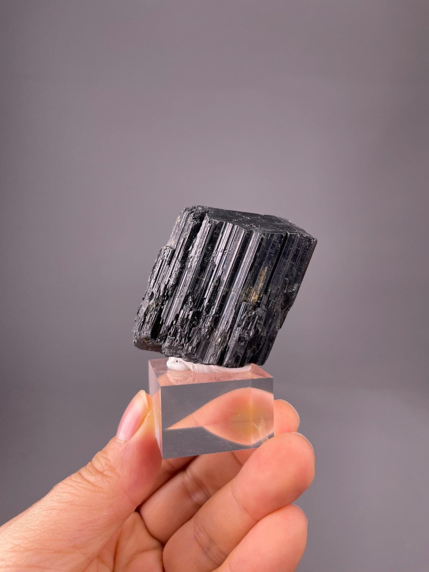 Black tourmaline cluster side profile