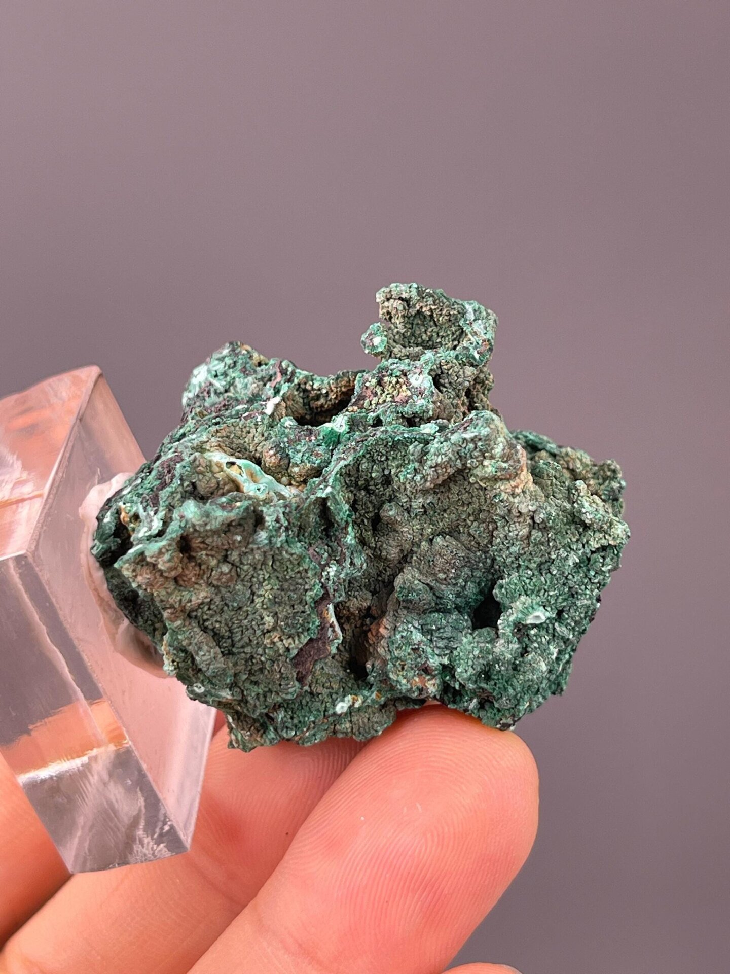 Malachite spheres and banding detail