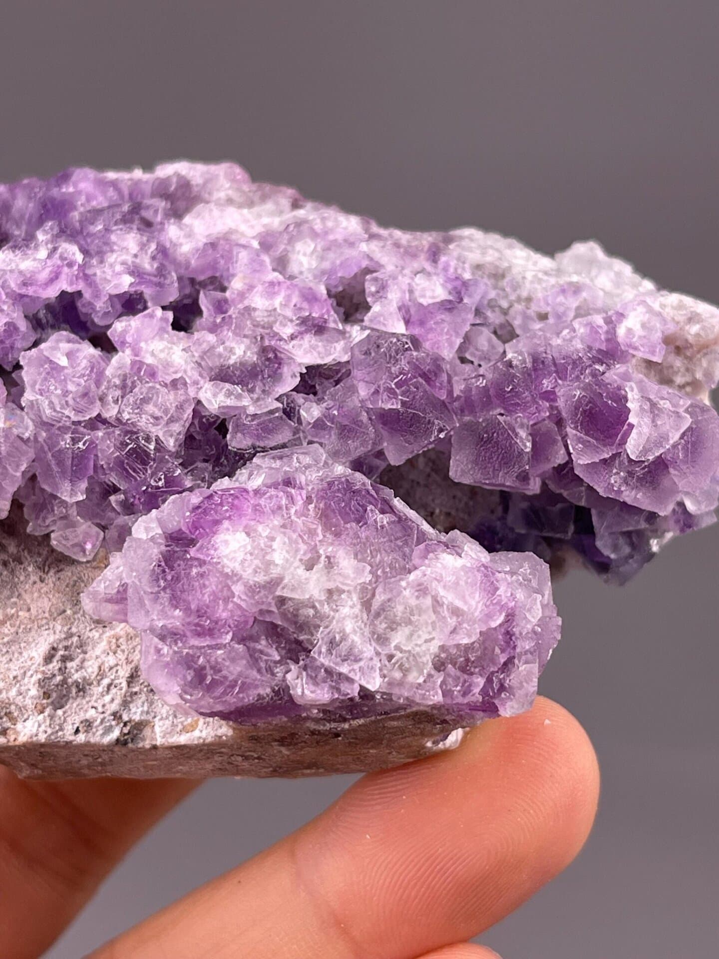 Purple fluorite cubic habit stacking detail