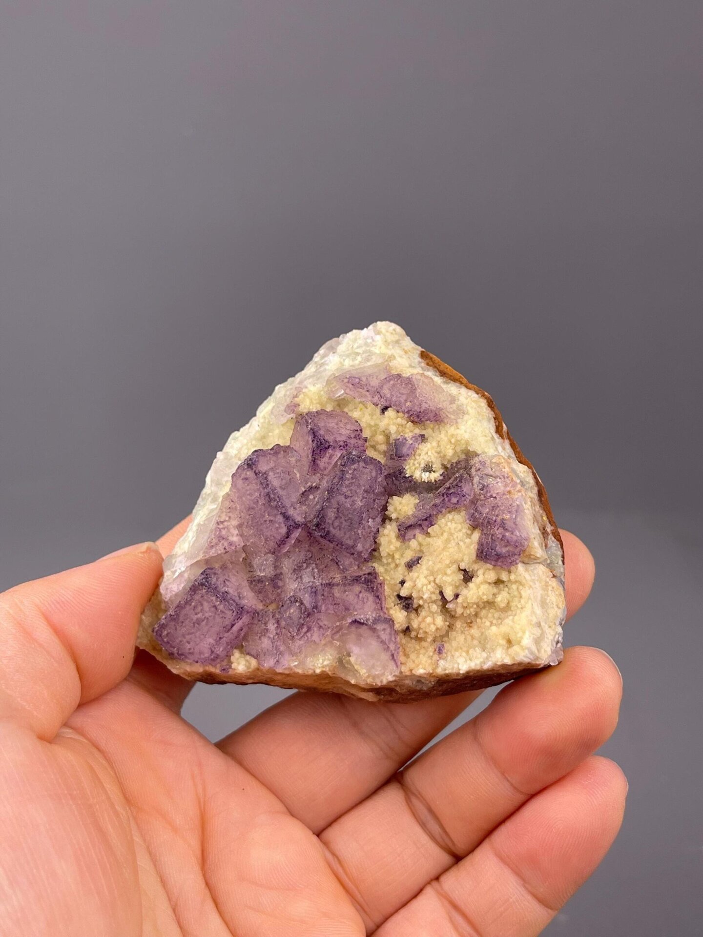 Purple fluorite cluster side profile Guizhou specimen