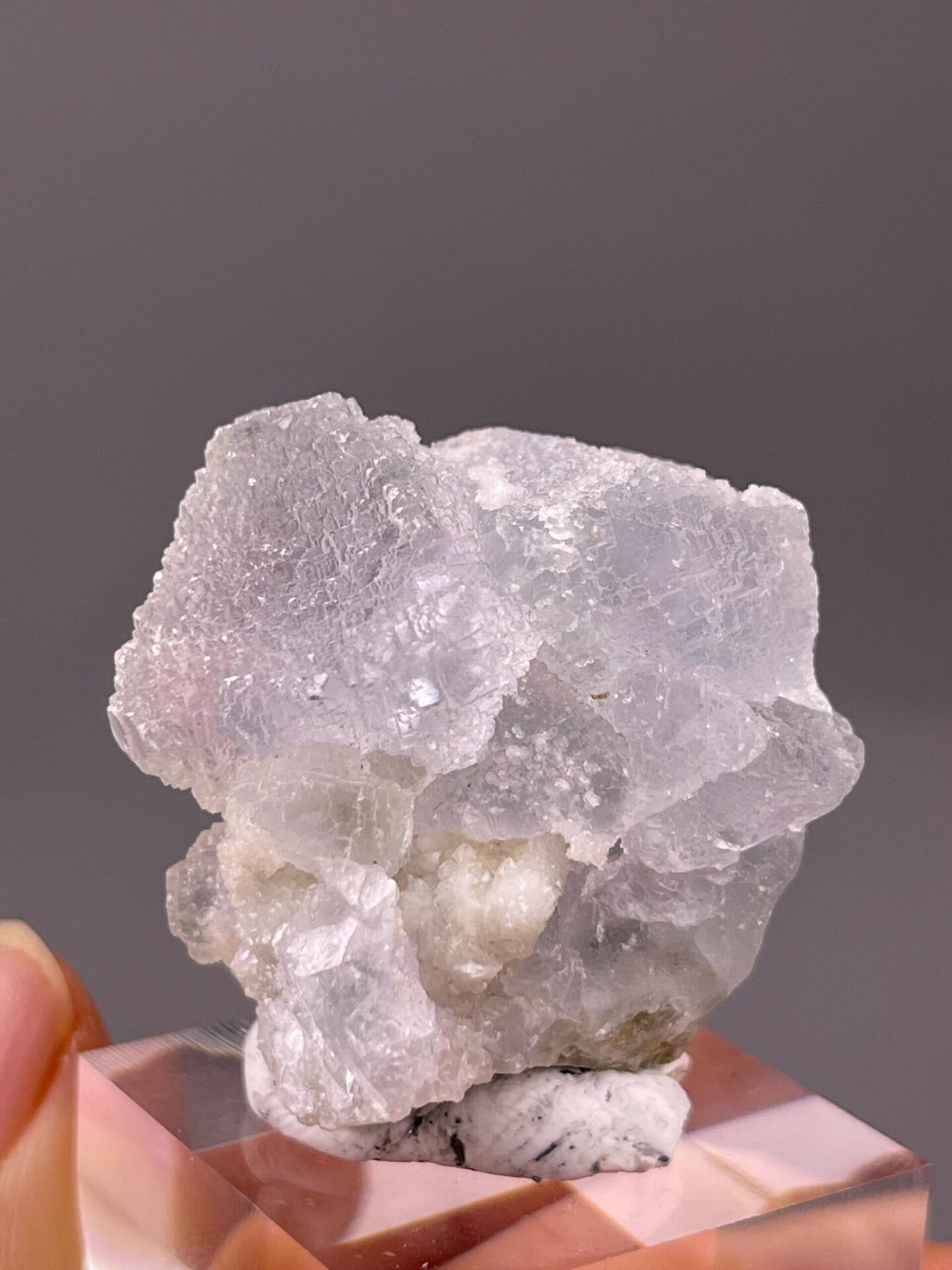 Xianghualing fluorite under studio lighting