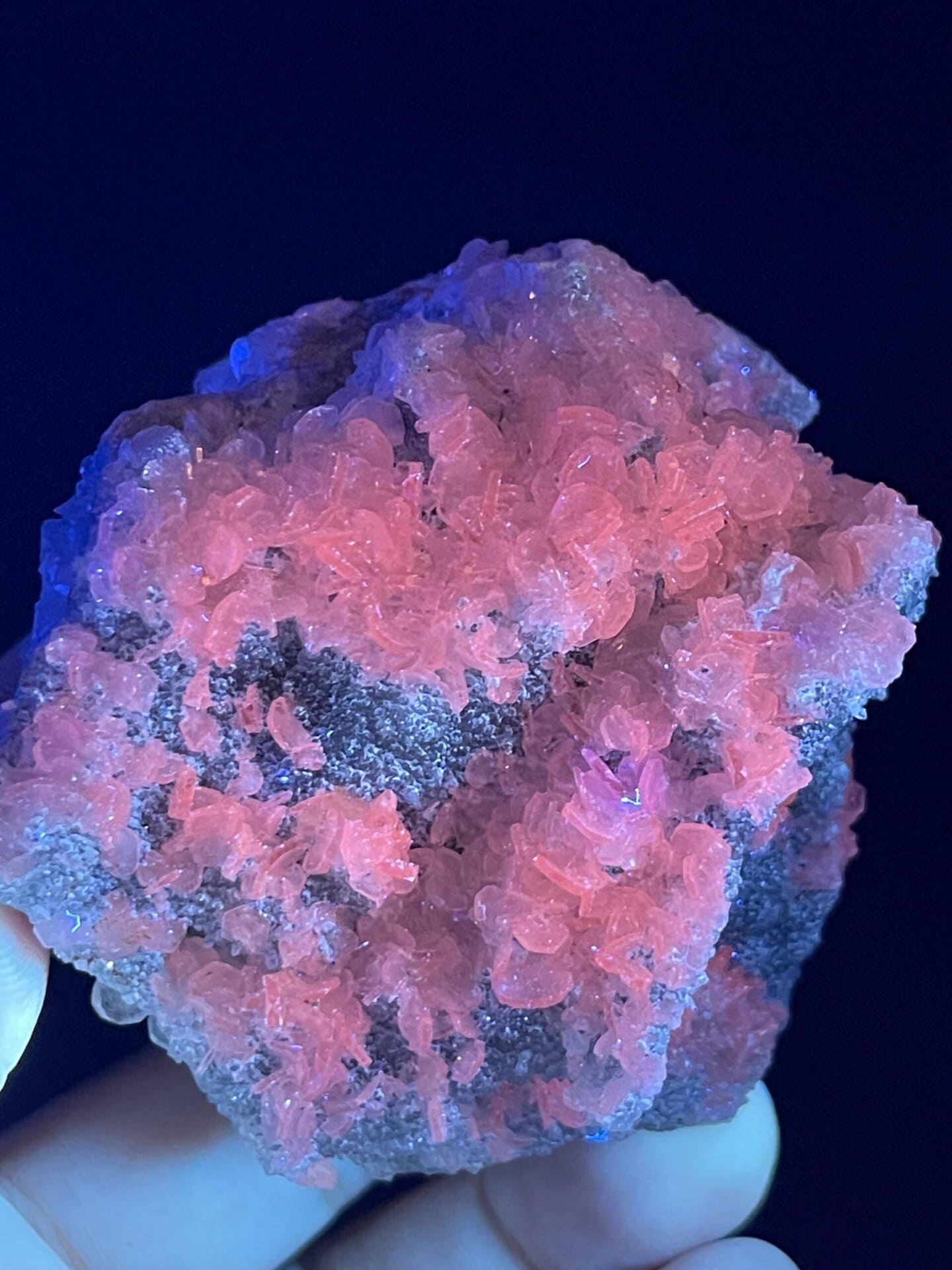 Pink mangano calcite texture and luster detail