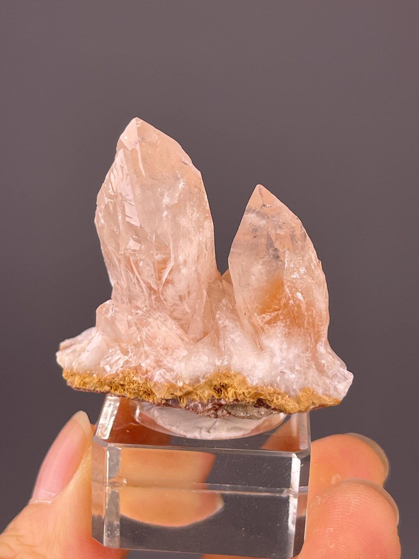 Side view of patterned fluorite cluster