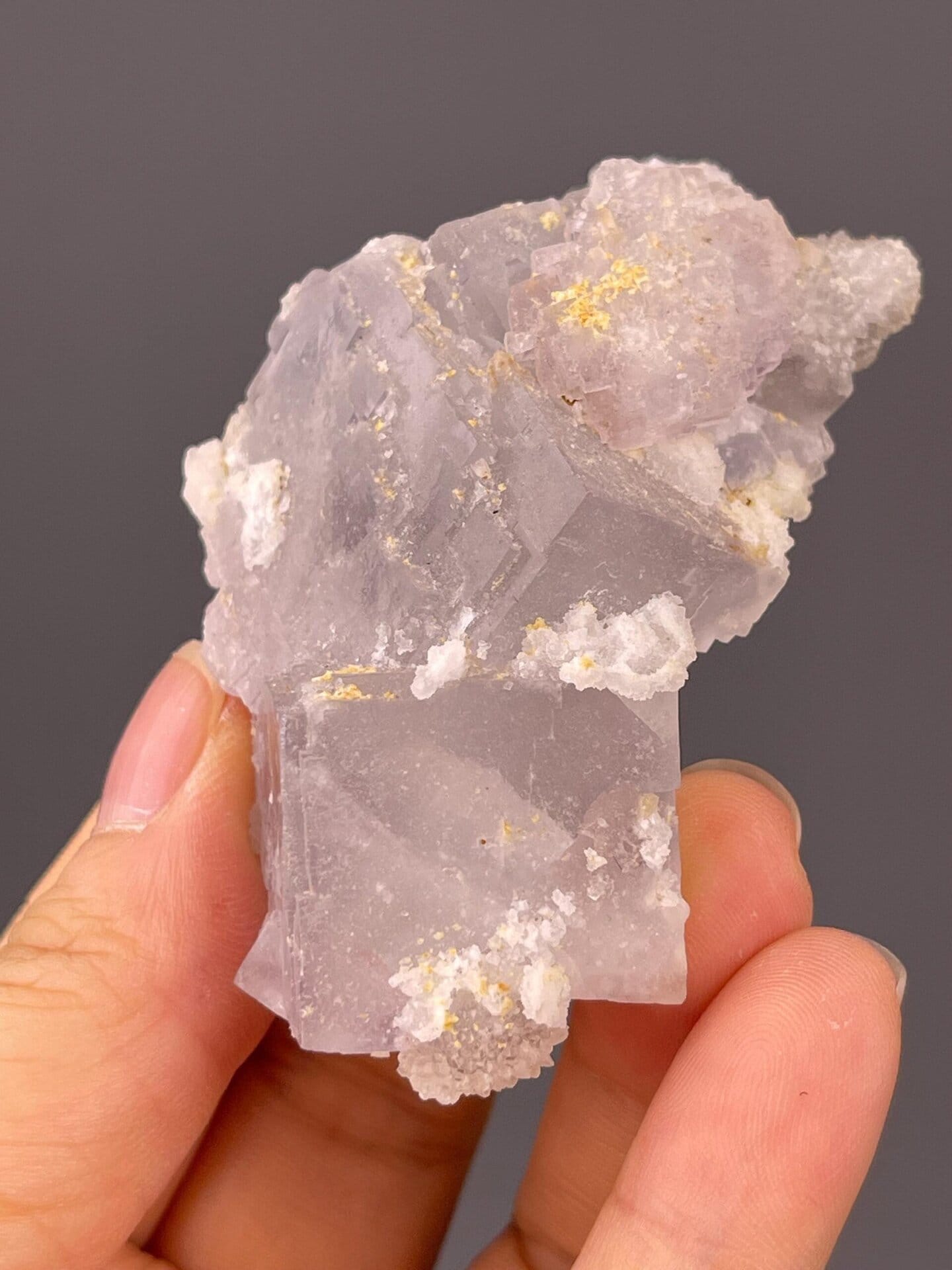 Side view of quartz fluorite cluster from Fujian