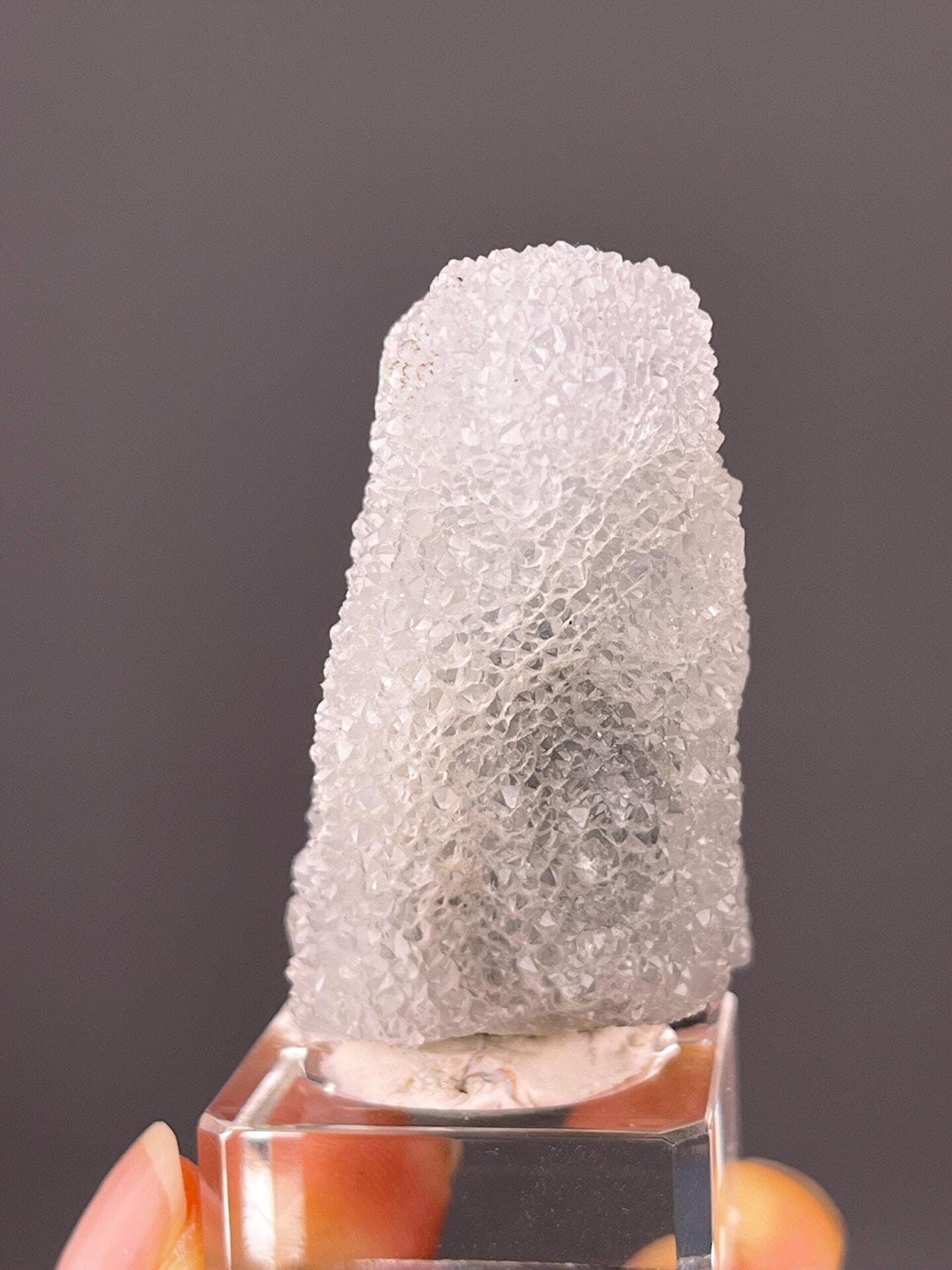 Fujian fluorite and quartz specimen full view