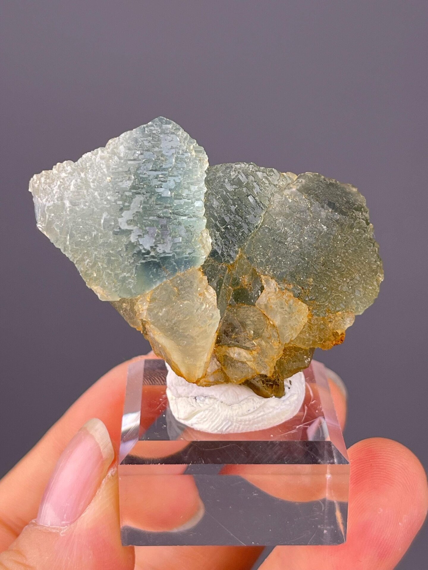 Side view of etched fluorite twin, 1.8×1.2×1 in, Yaogangxian