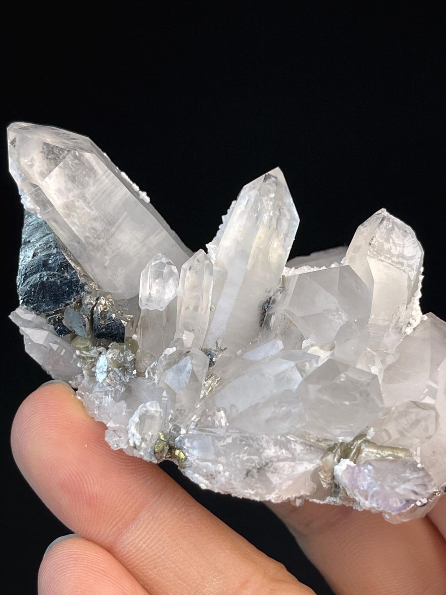 Quartz cassiterite and purple fluorite from Yaogangxian Mine