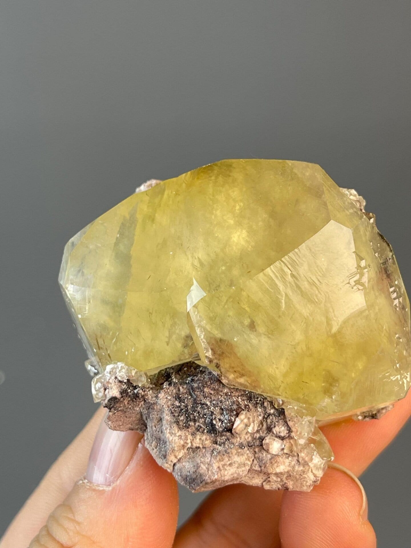 Close-up of yellow calcite showing translucent clarity