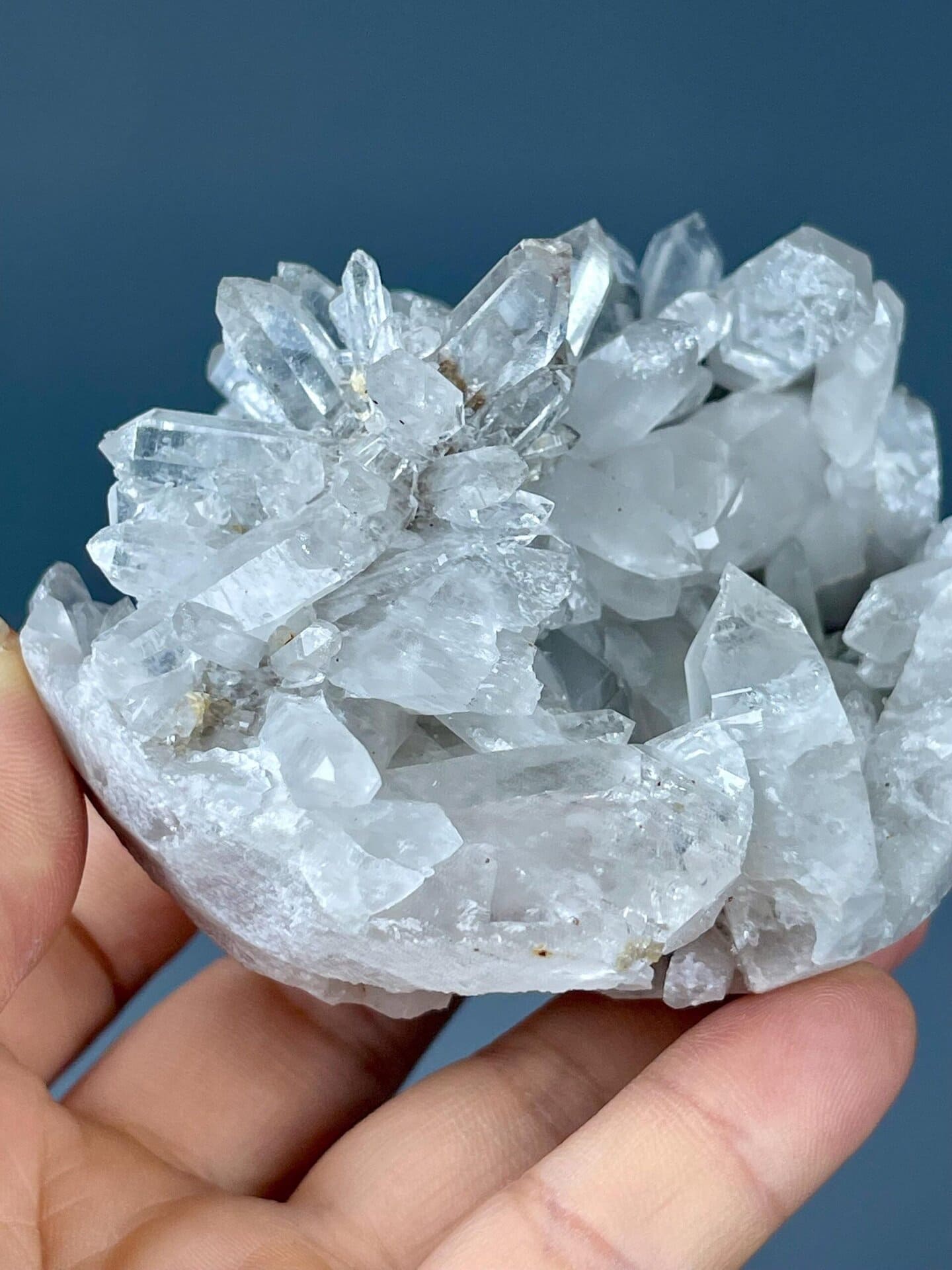 Scale view of 3.0x2.3x3.0 in crystal pyrite geode